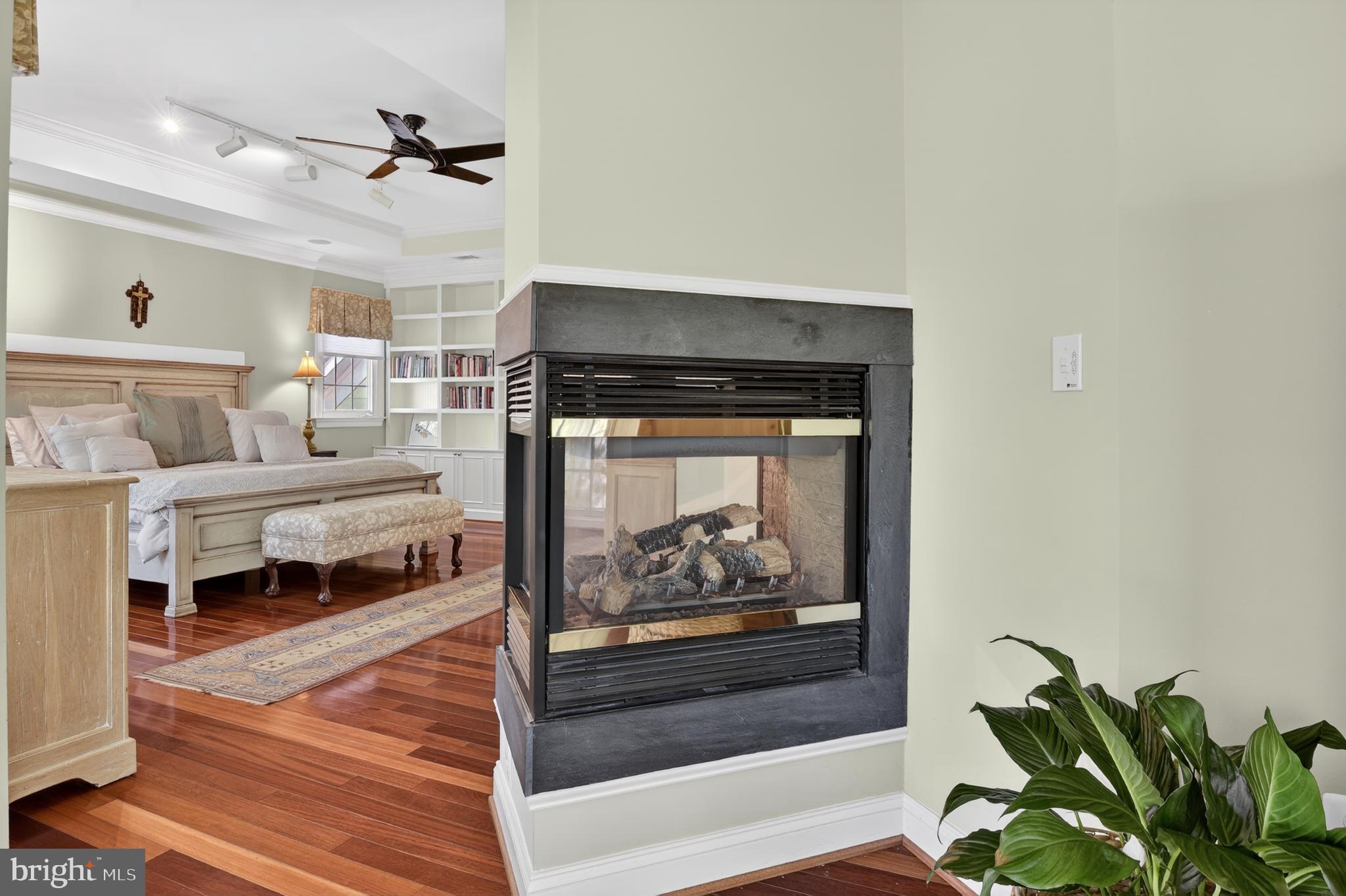 BETHESDA OUTSIDE - Residential