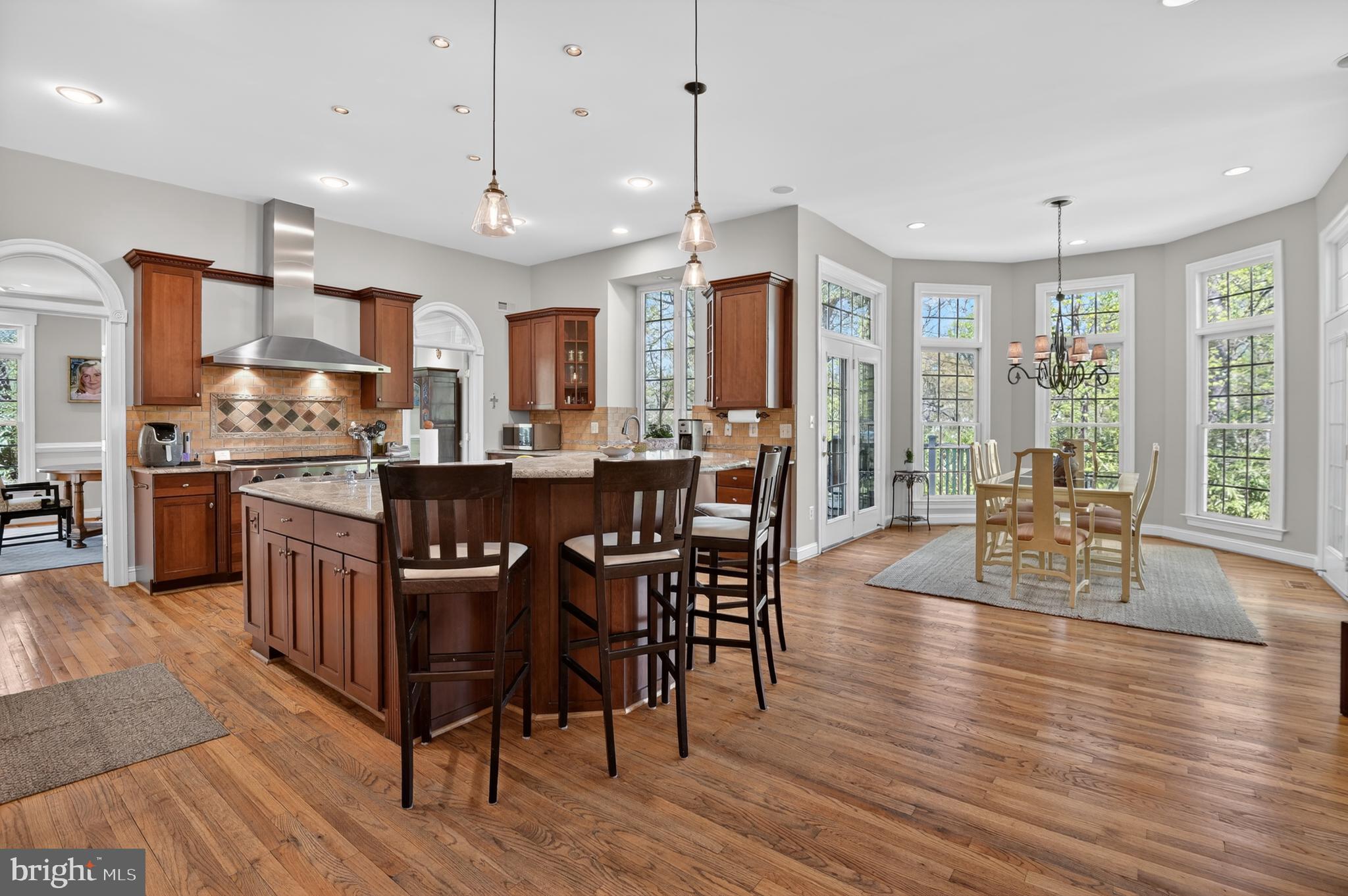 BETHESDA OUTSIDE - Residential