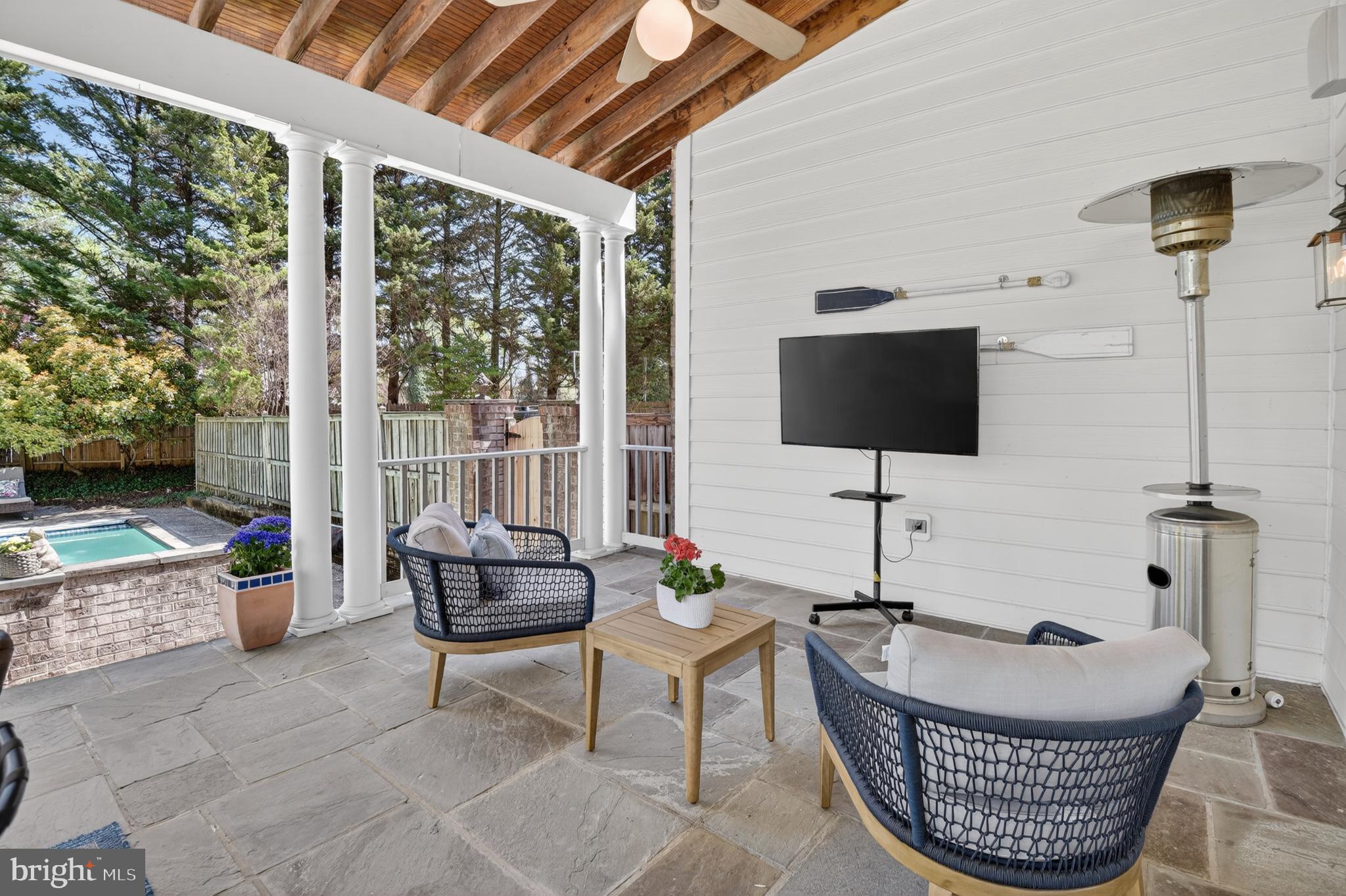 BETHESDA OUTSIDE - Residential