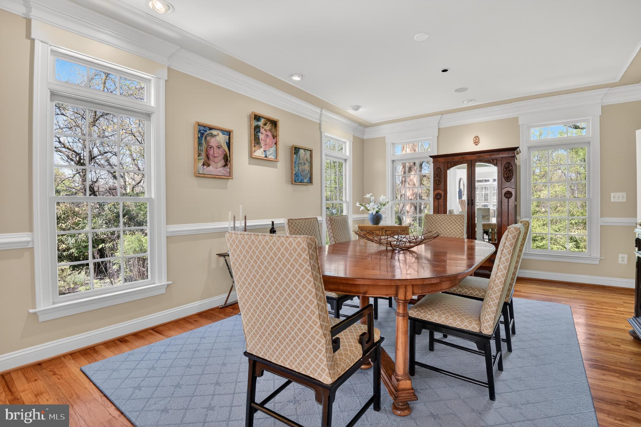 BETHESDA OUTSIDE - Residential