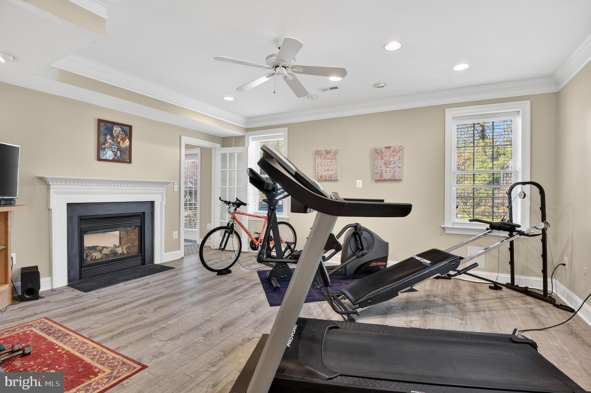 BETHESDA OUTSIDE - Residential