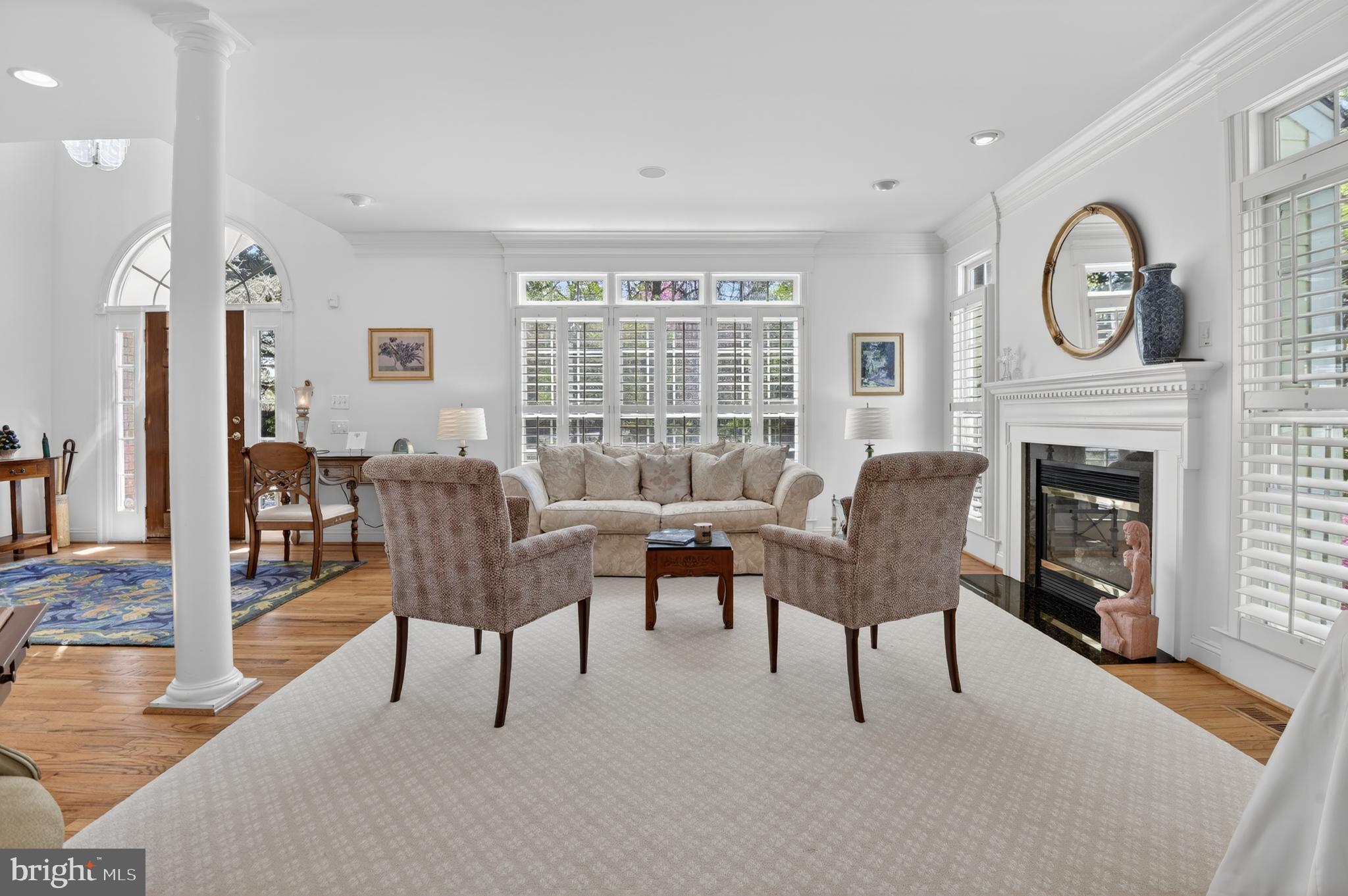 BETHESDA OUTSIDE - Residential