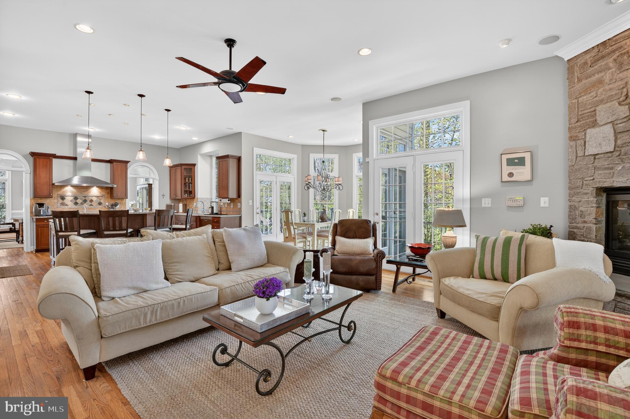 BETHESDA OUTSIDE - Residential