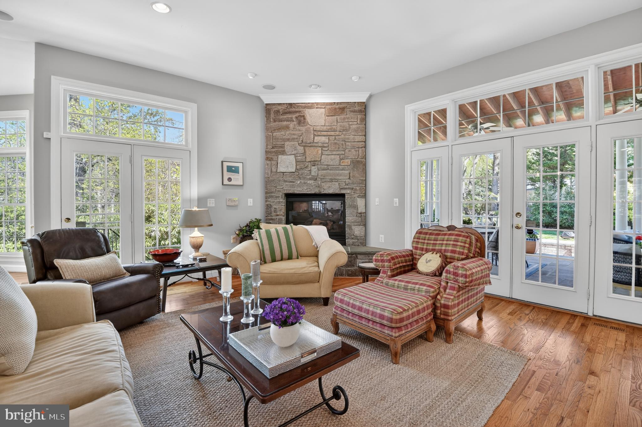 BETHESDA OUTSIDE - Residential