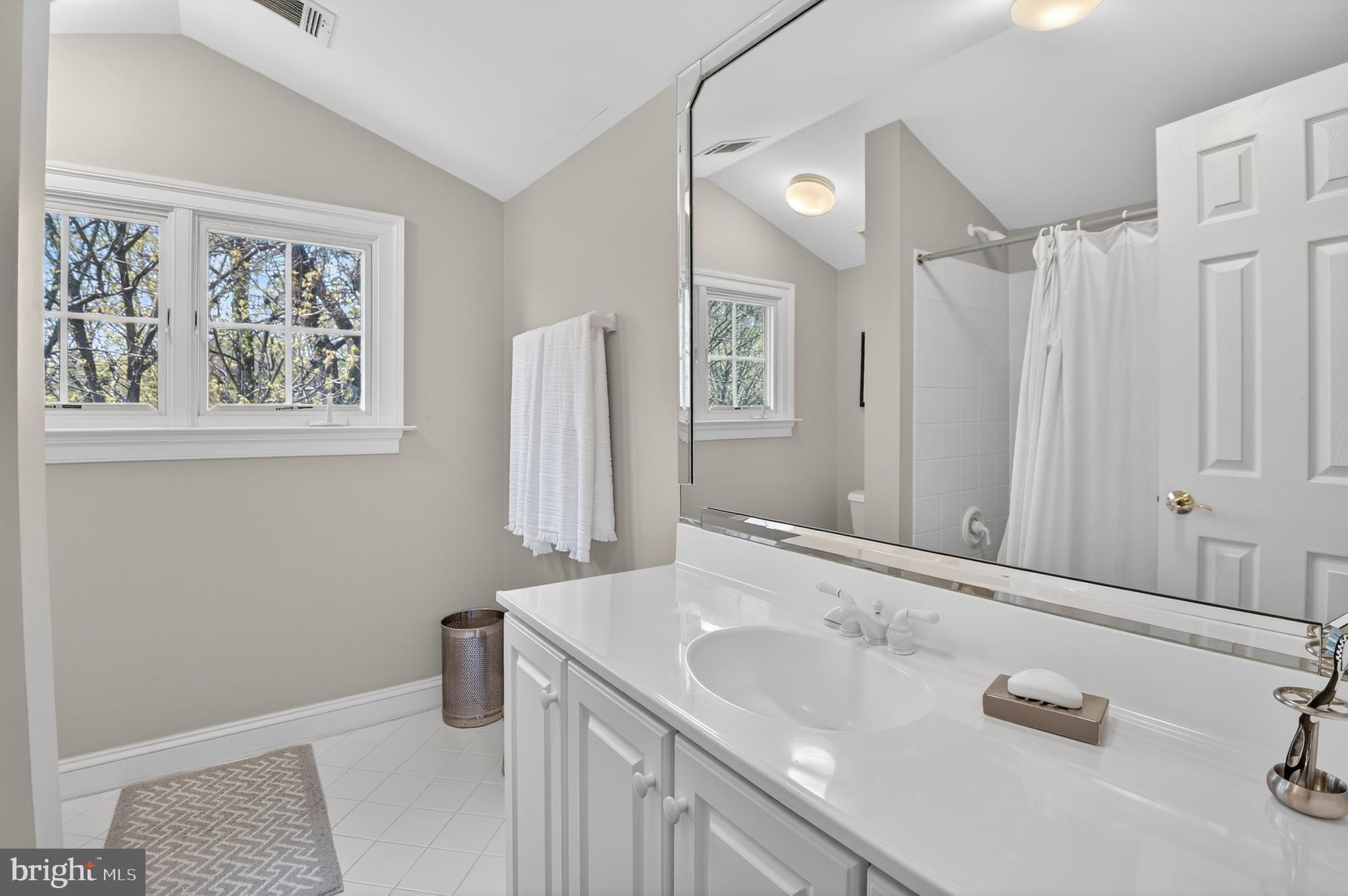 BETHESDA OUTSIDE - Residential