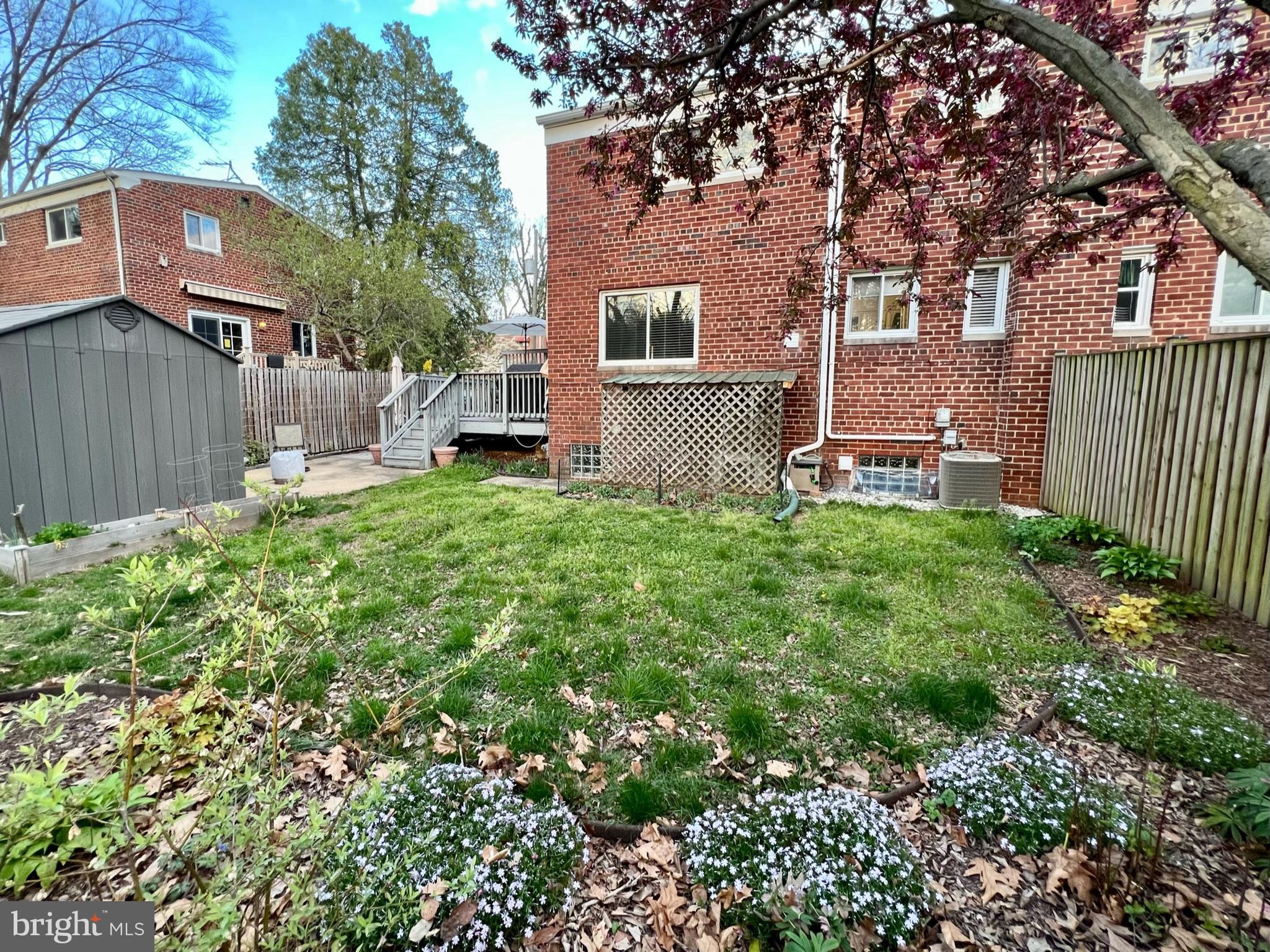 TAYLOR RUN - Residential Lease