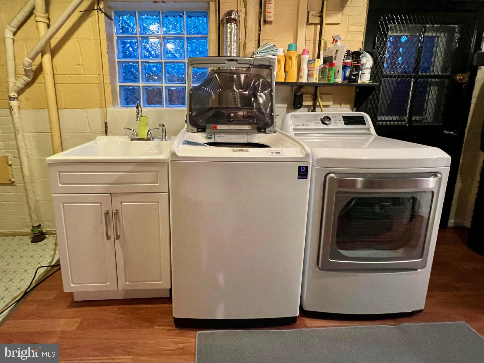 TAYLOR RUN - Residential Lease