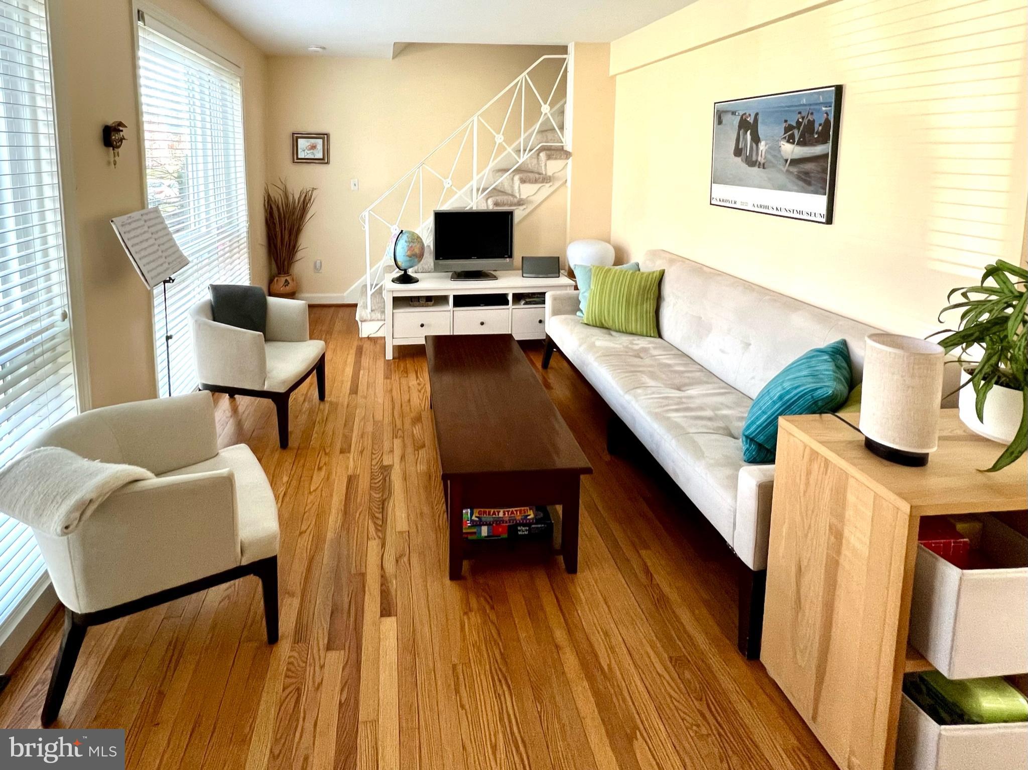 TAYLOR RUN - Residential Lease