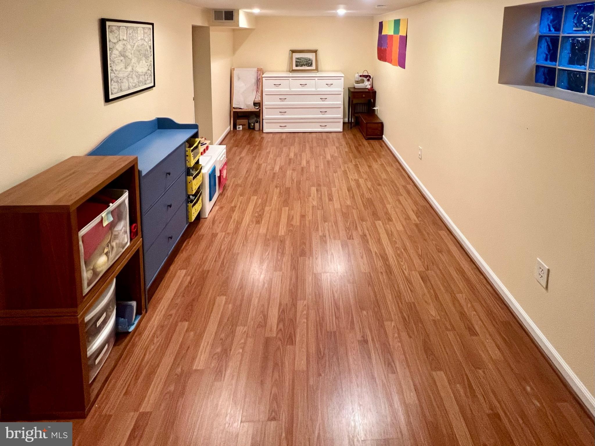 TAYLOR RUN - Residential Lease