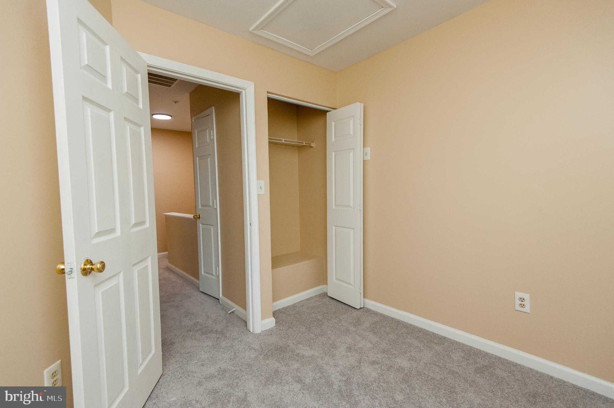 WESTLAKE - Residential Lease