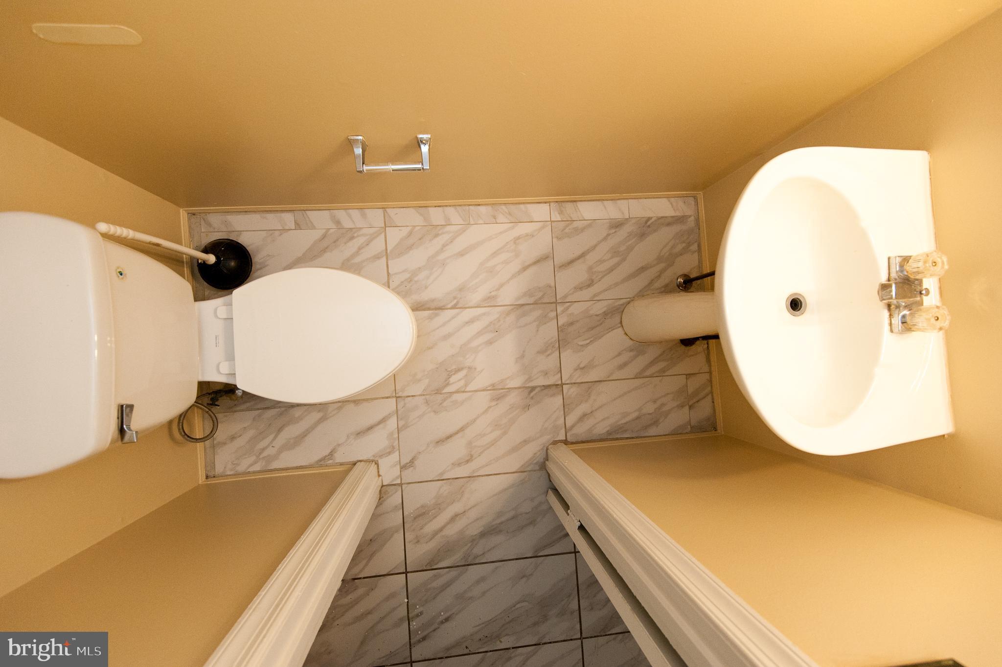 WESTLAKE - Residential Lease