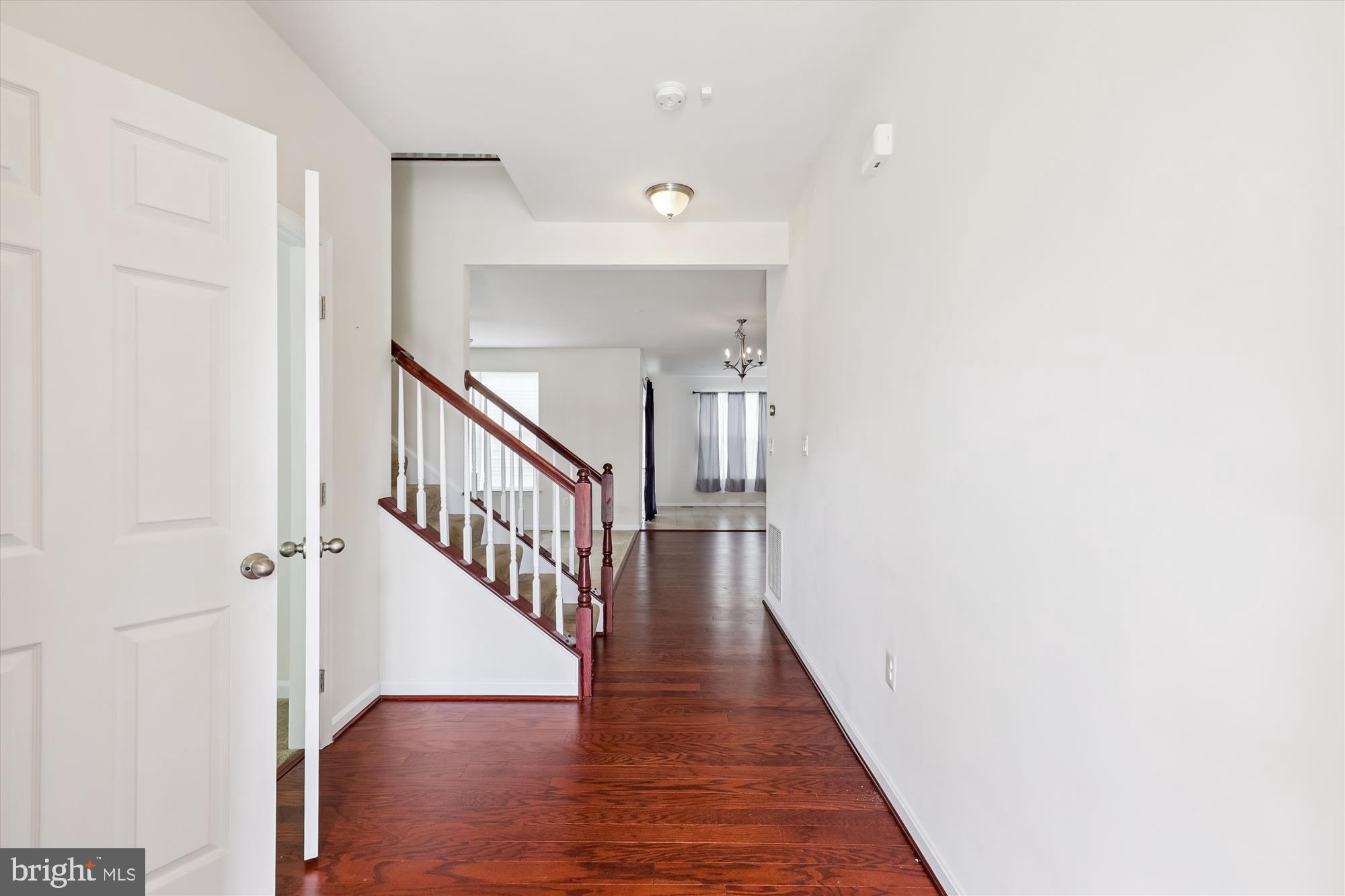 10521 BLACK PINE LANE