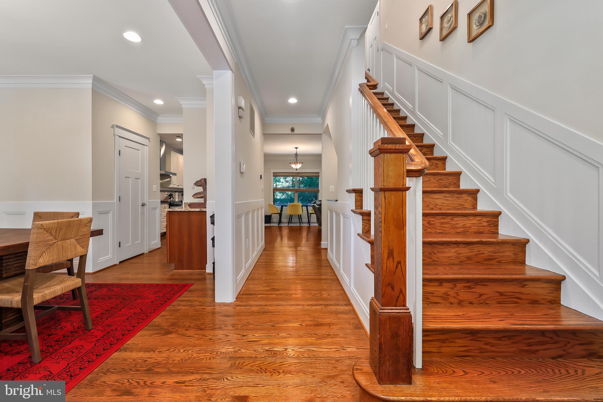 VIENNA WOODS - Residential