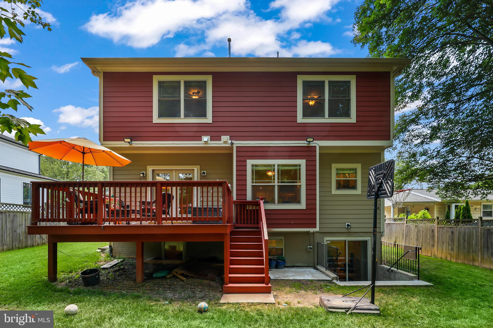 VIENNA WOODS - Residential