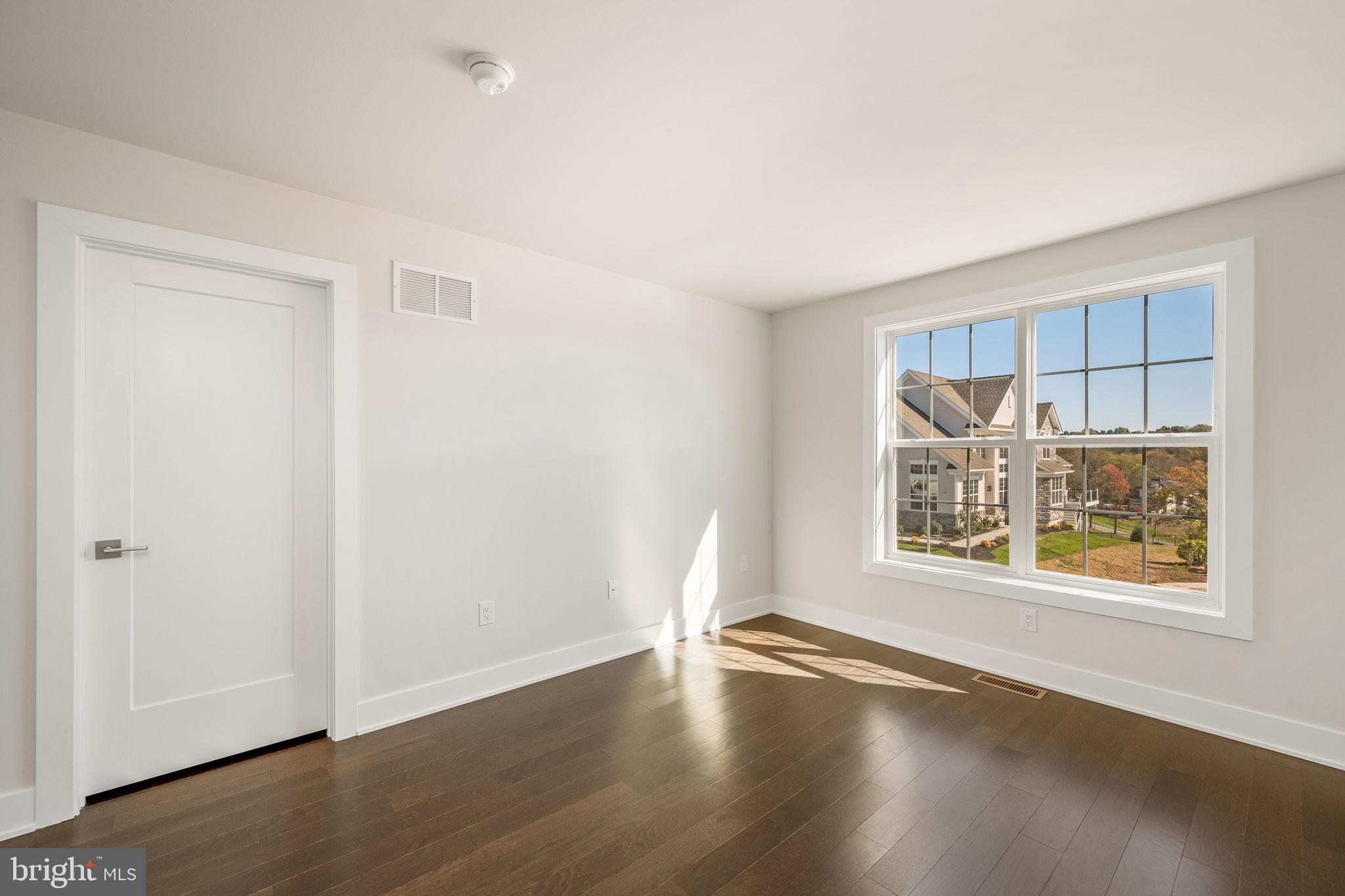 DARLINGTON RIDGE - Residential