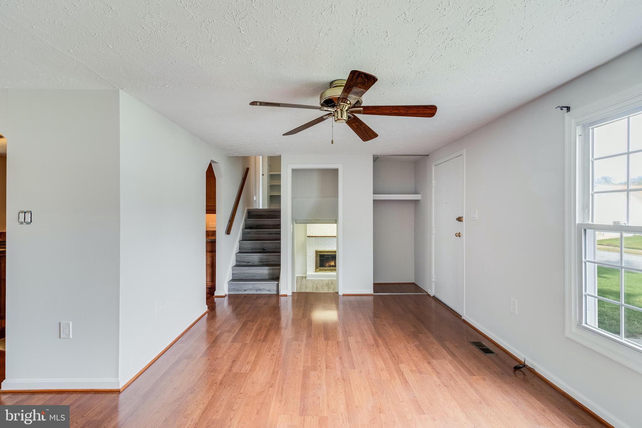 BANNISTER - Residential