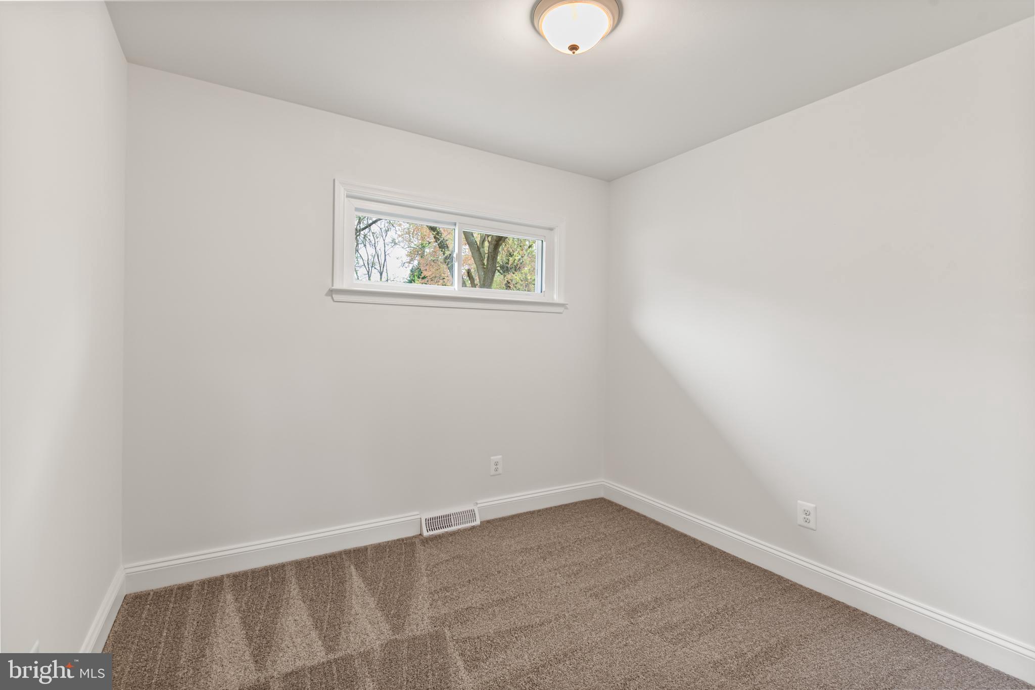 FERNDALE FARMS - Residential