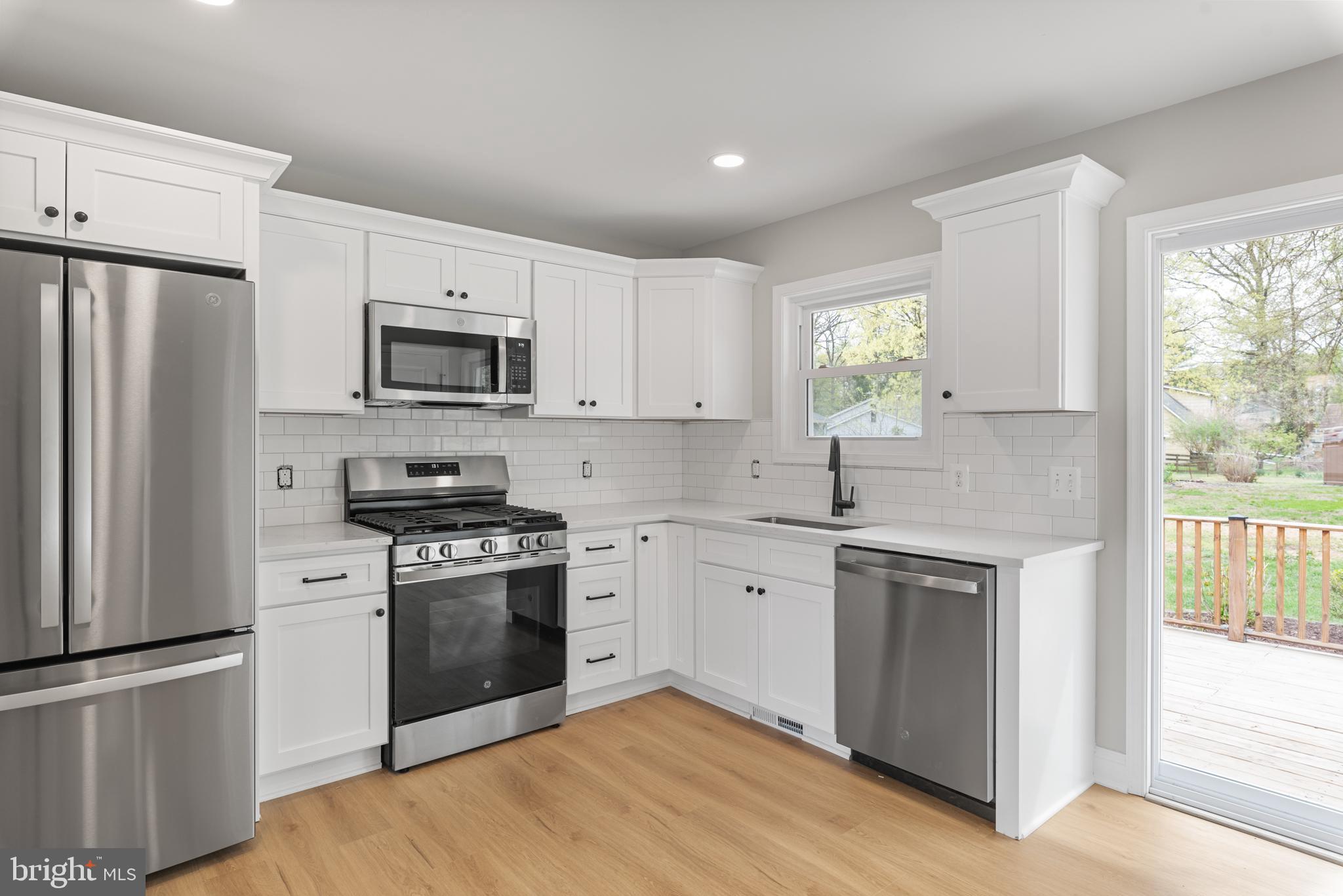 FERNDALE FARMS - Residential