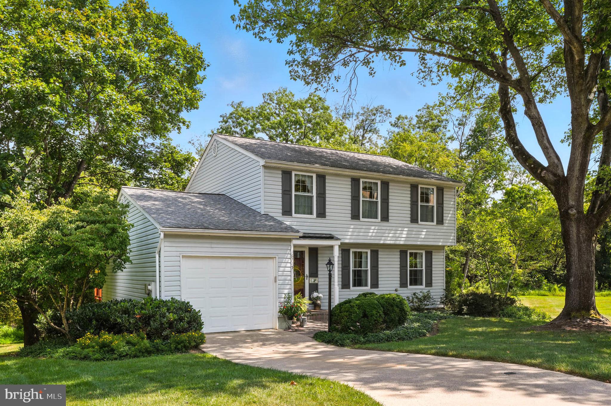 6715 STRAWTURKEY COURT