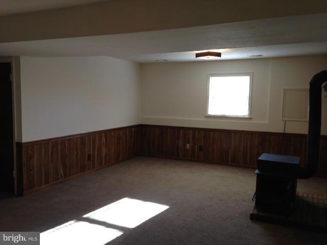 WARREN WOODS - Residential