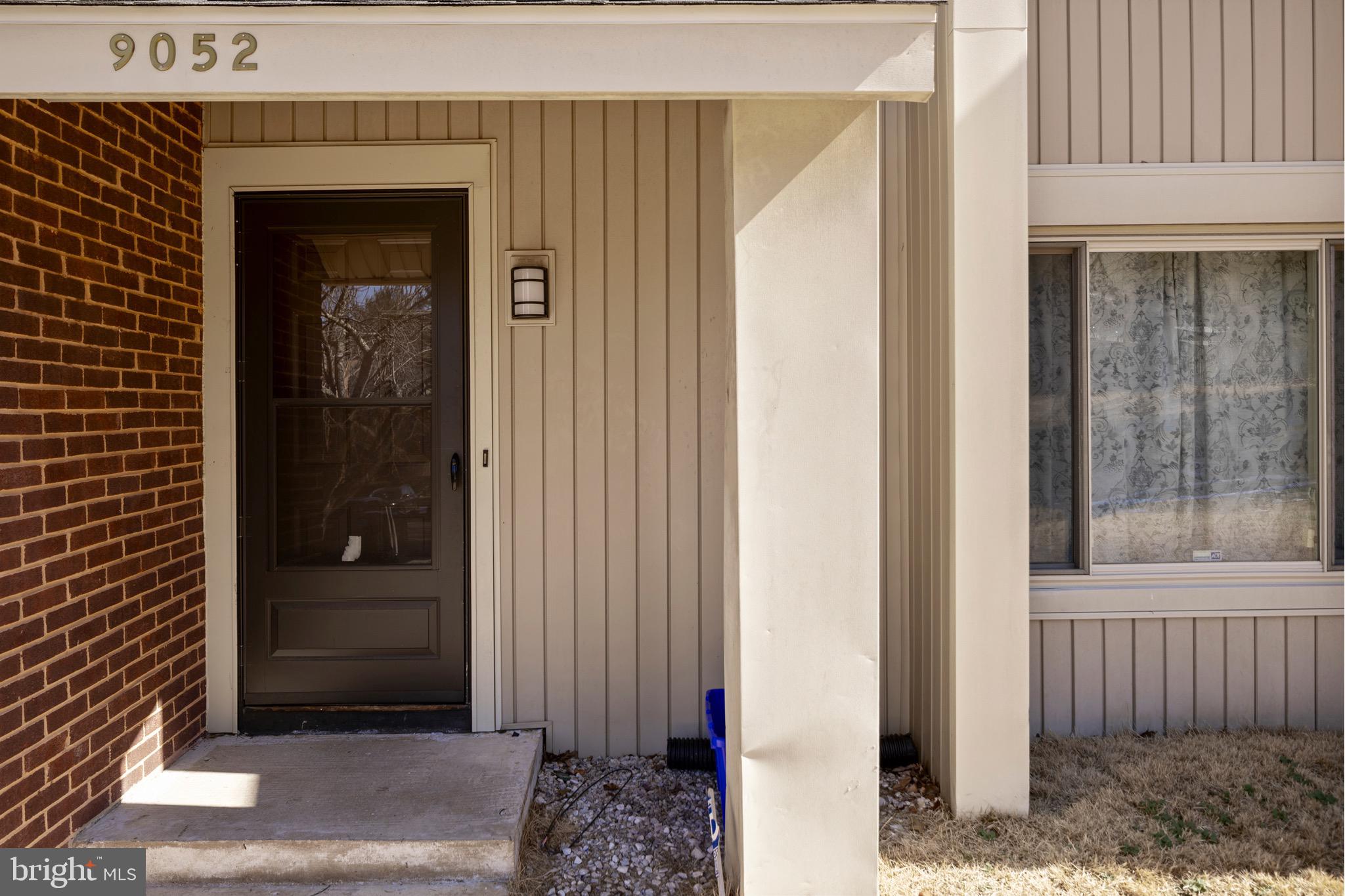 CHARLENE - Residential