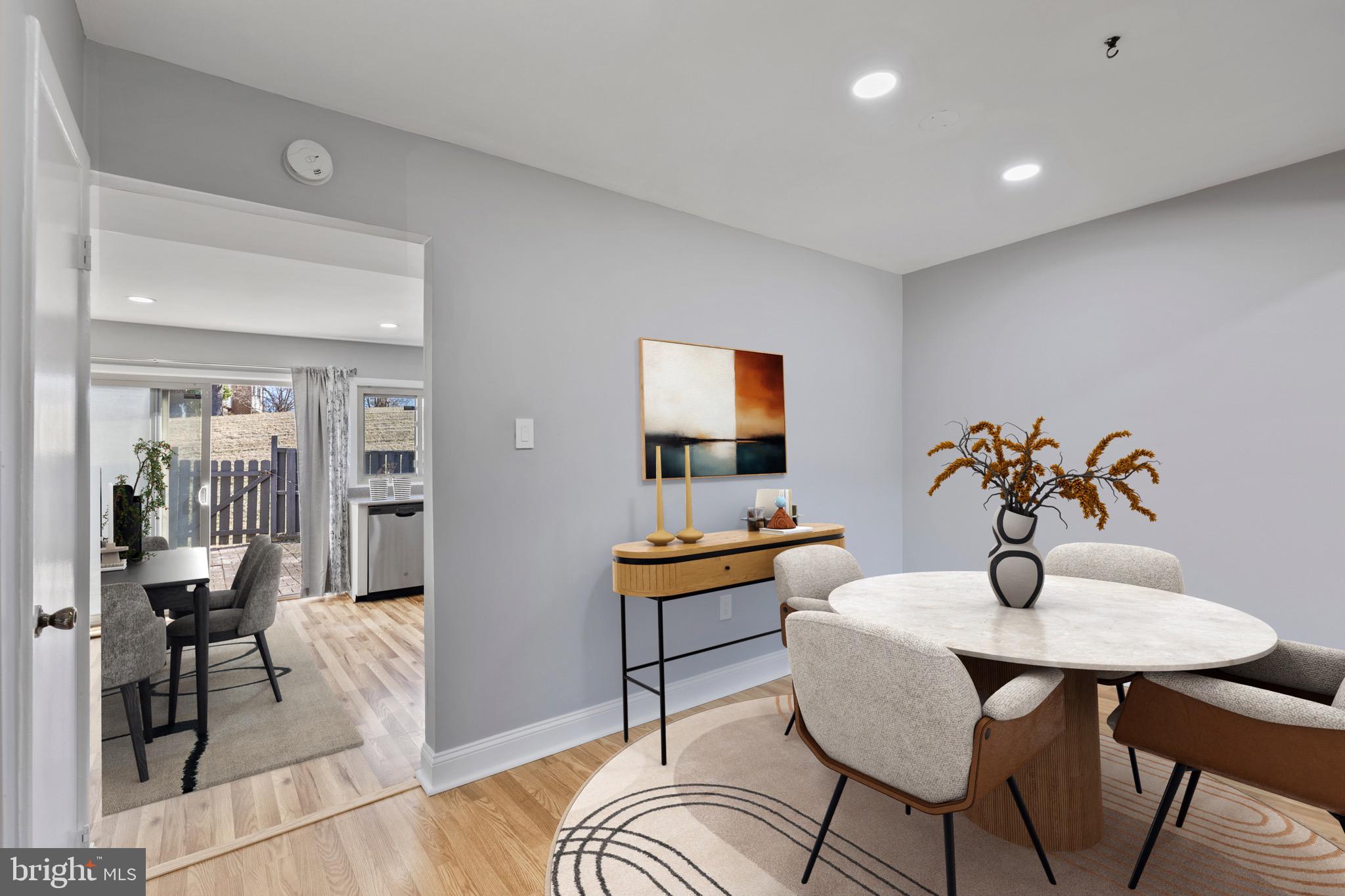 CHARLENE - Residential