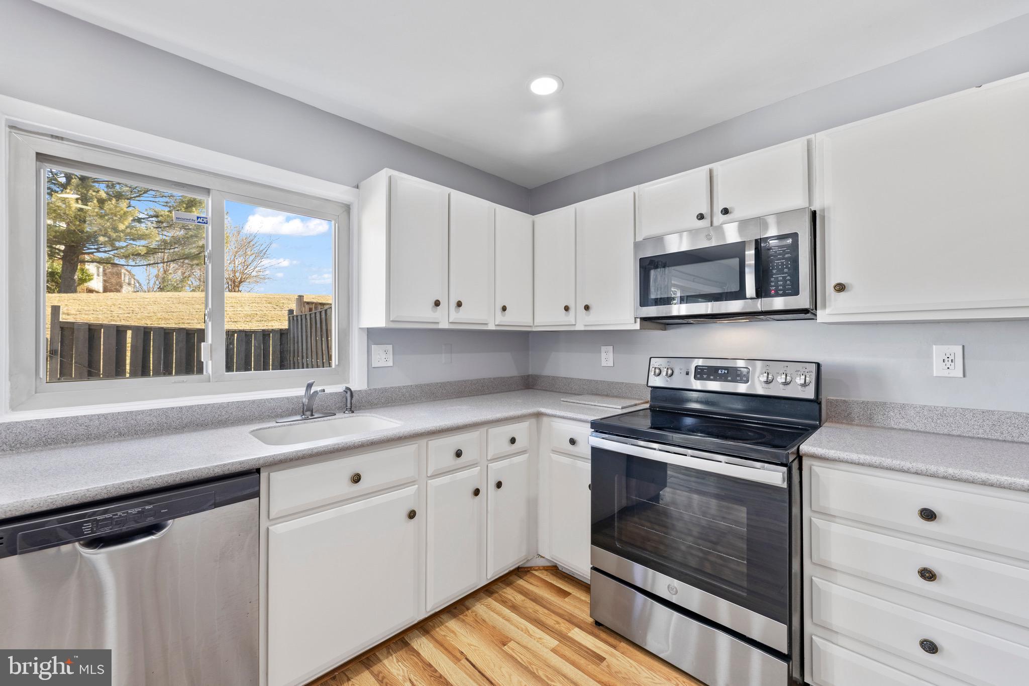 CHARLENE - Residential