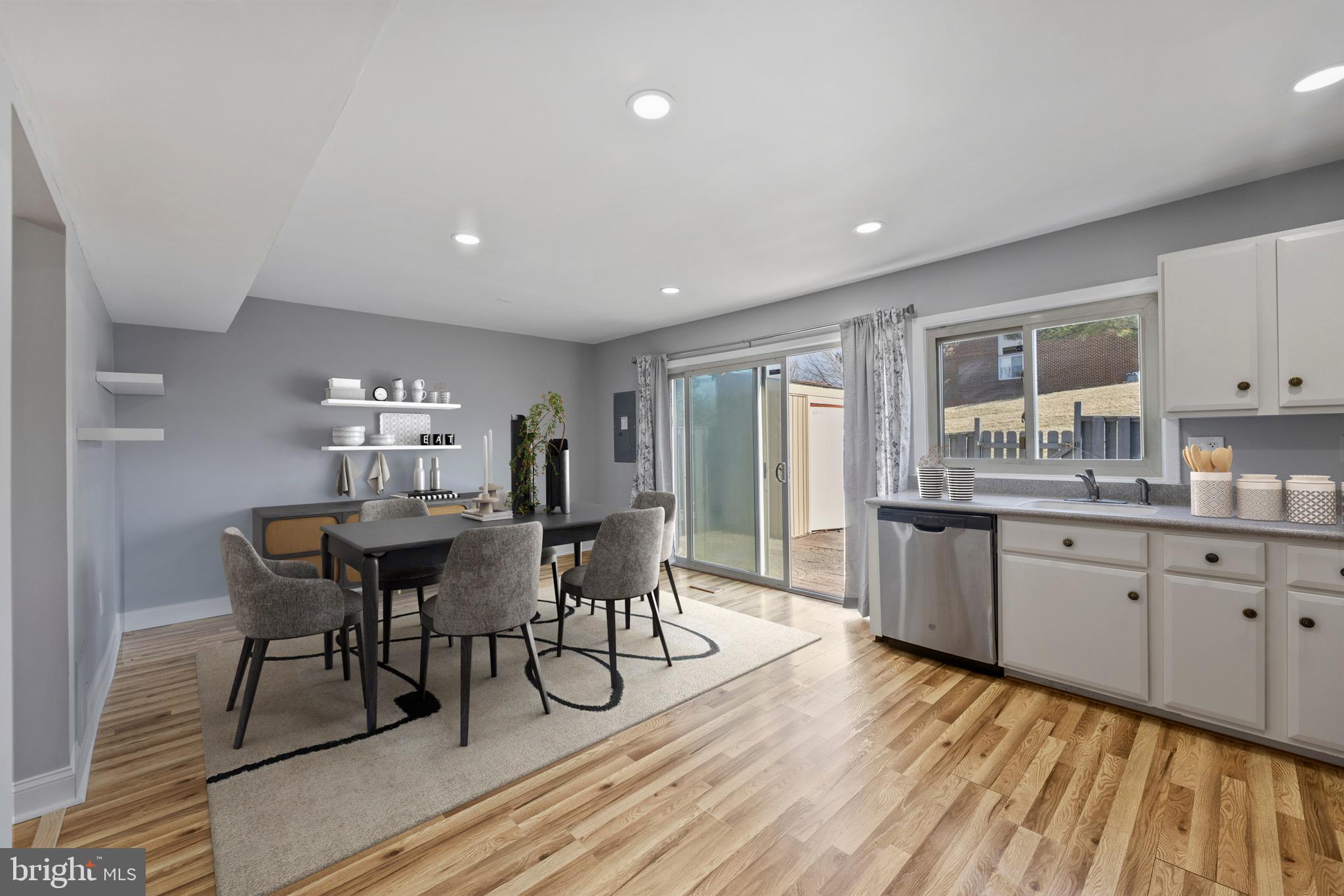 CHARLENE - Residential