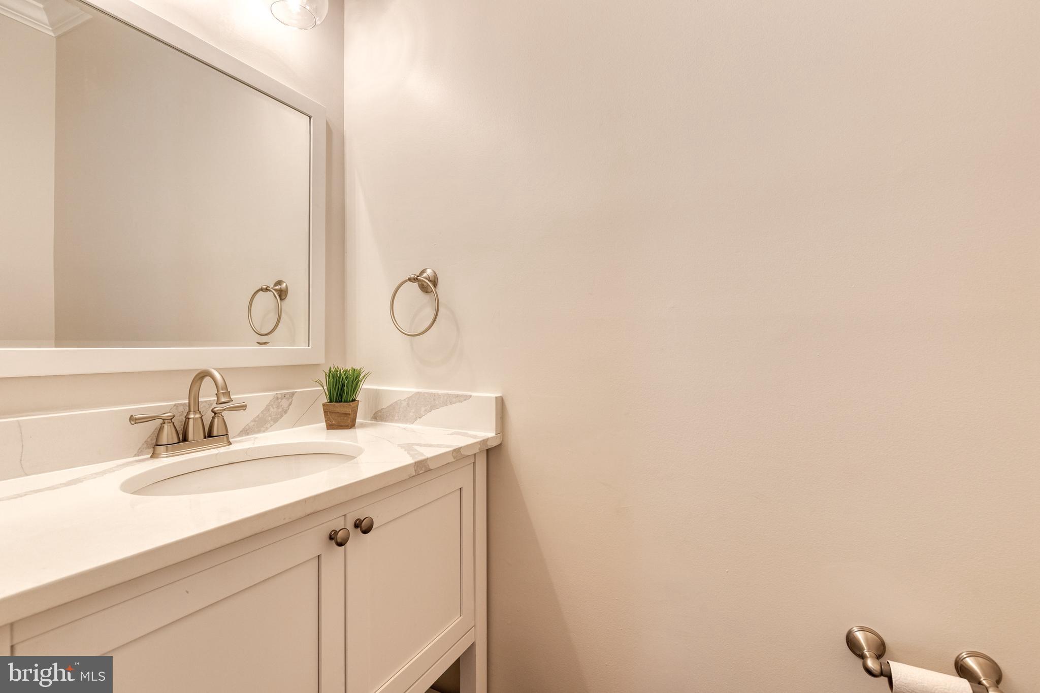 MANOR SPRINGS - Residential