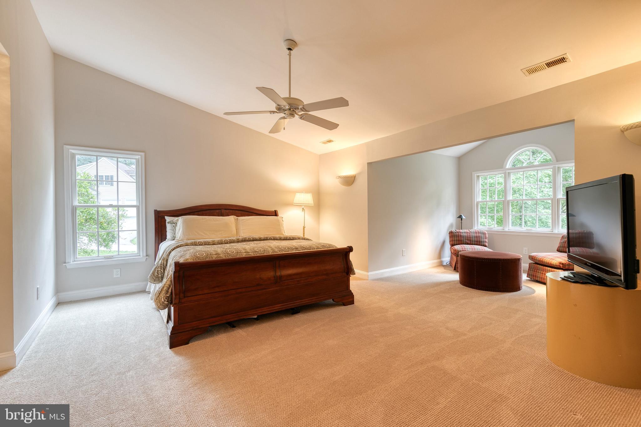 MANOR SPRINGS - Residential