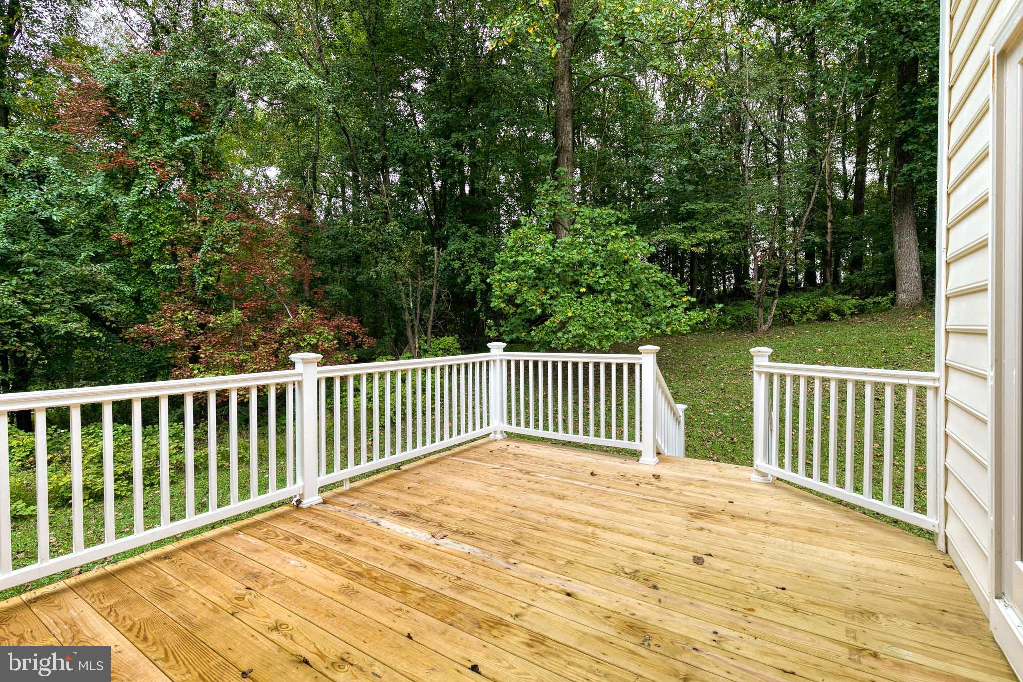 MANOR SPRINGS - Residential