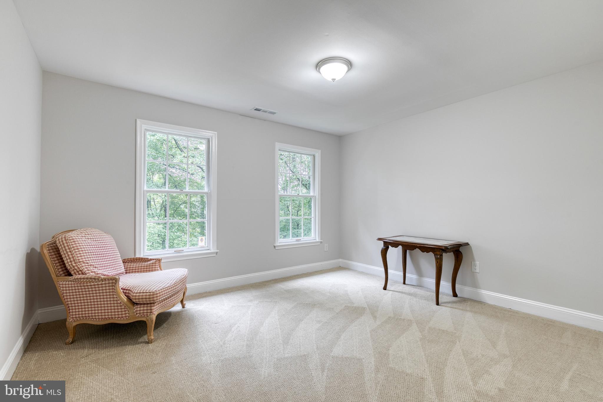 MANOR SPRINGS - Residential