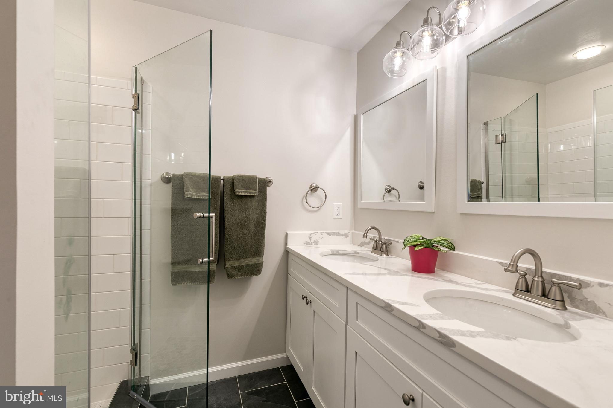 MANOR SPRINGS - Residential