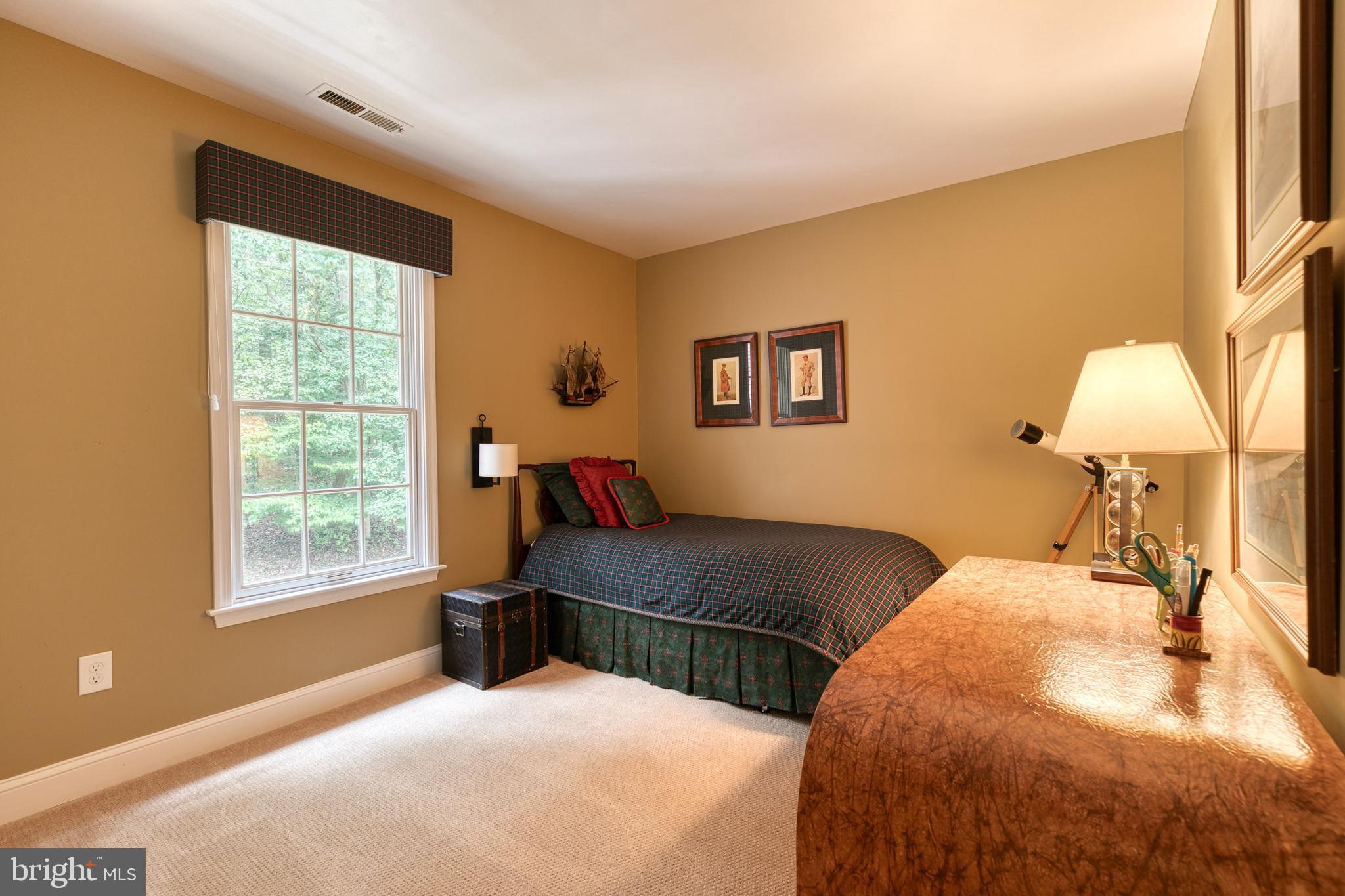 MANOR SPRINGS - Residential