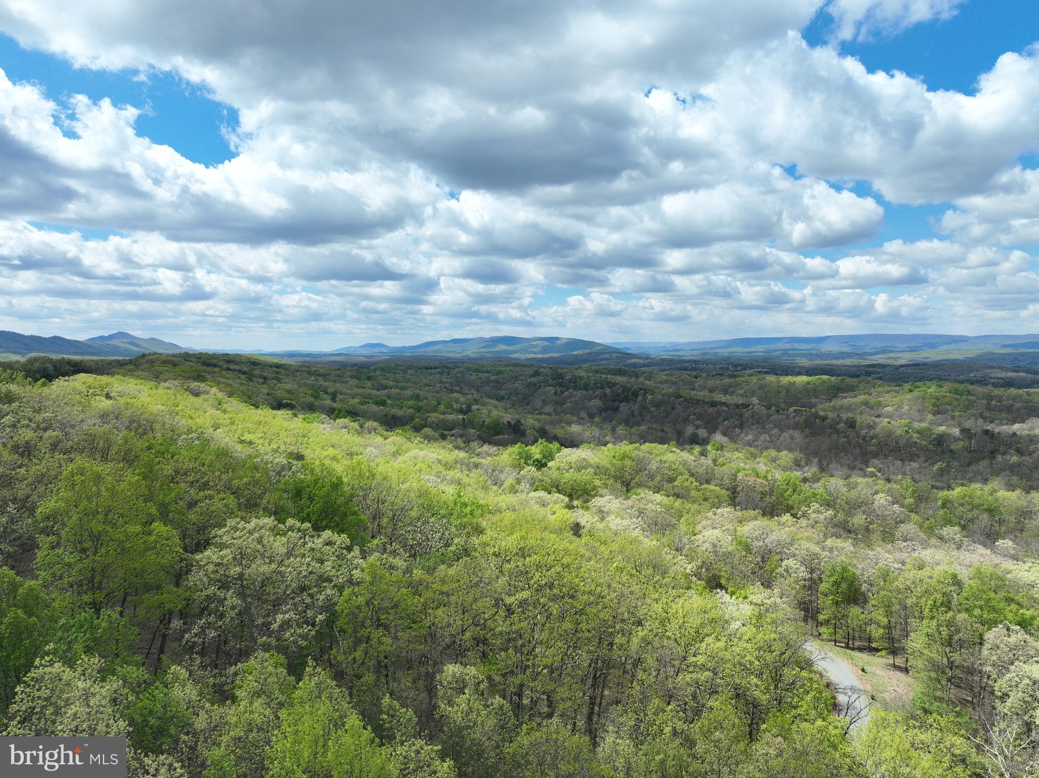 BEAVER RUN - Land