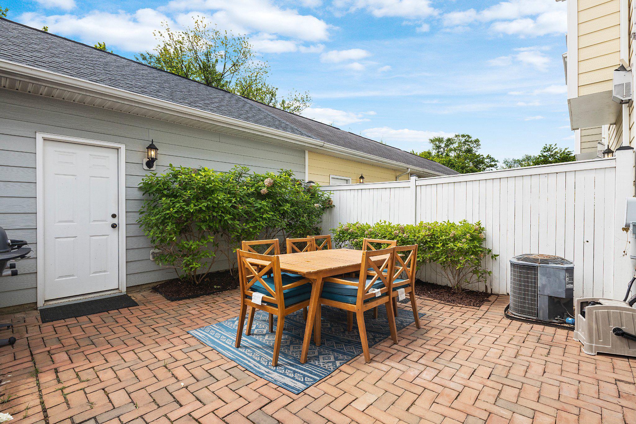 BOUCHER PLACE - Residential