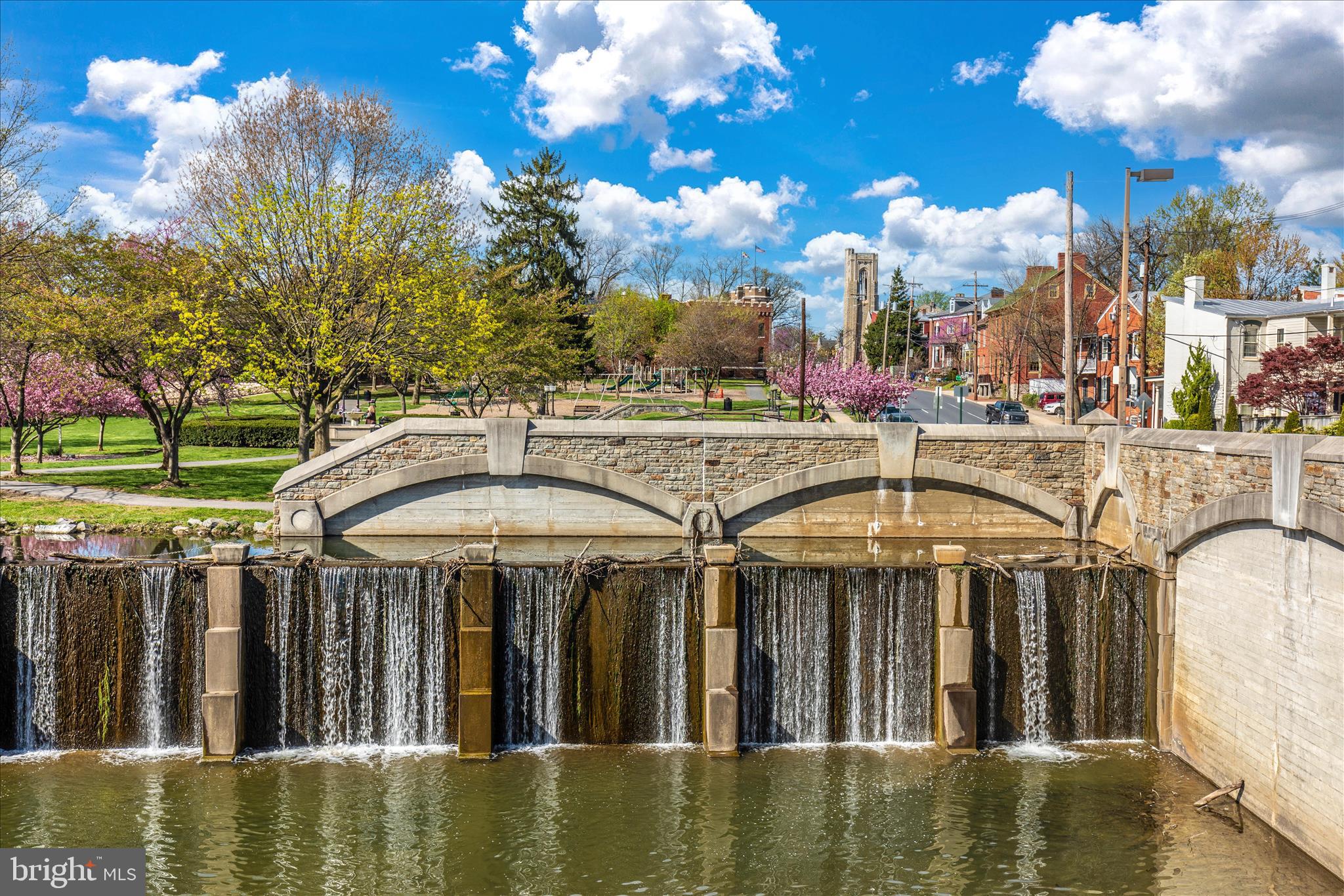WILLOW GLEN - Residential