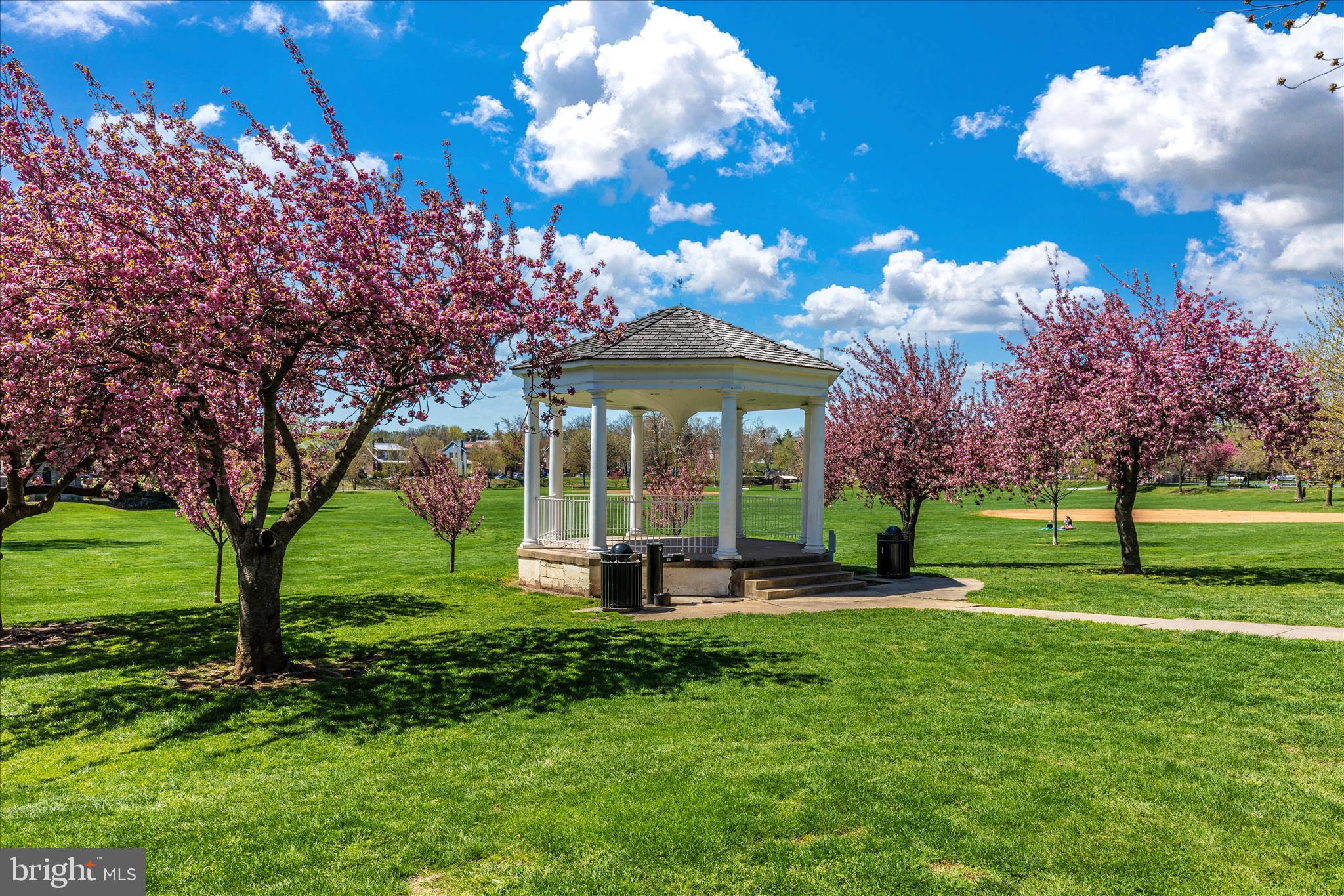 WILLOW GLEN - Residential