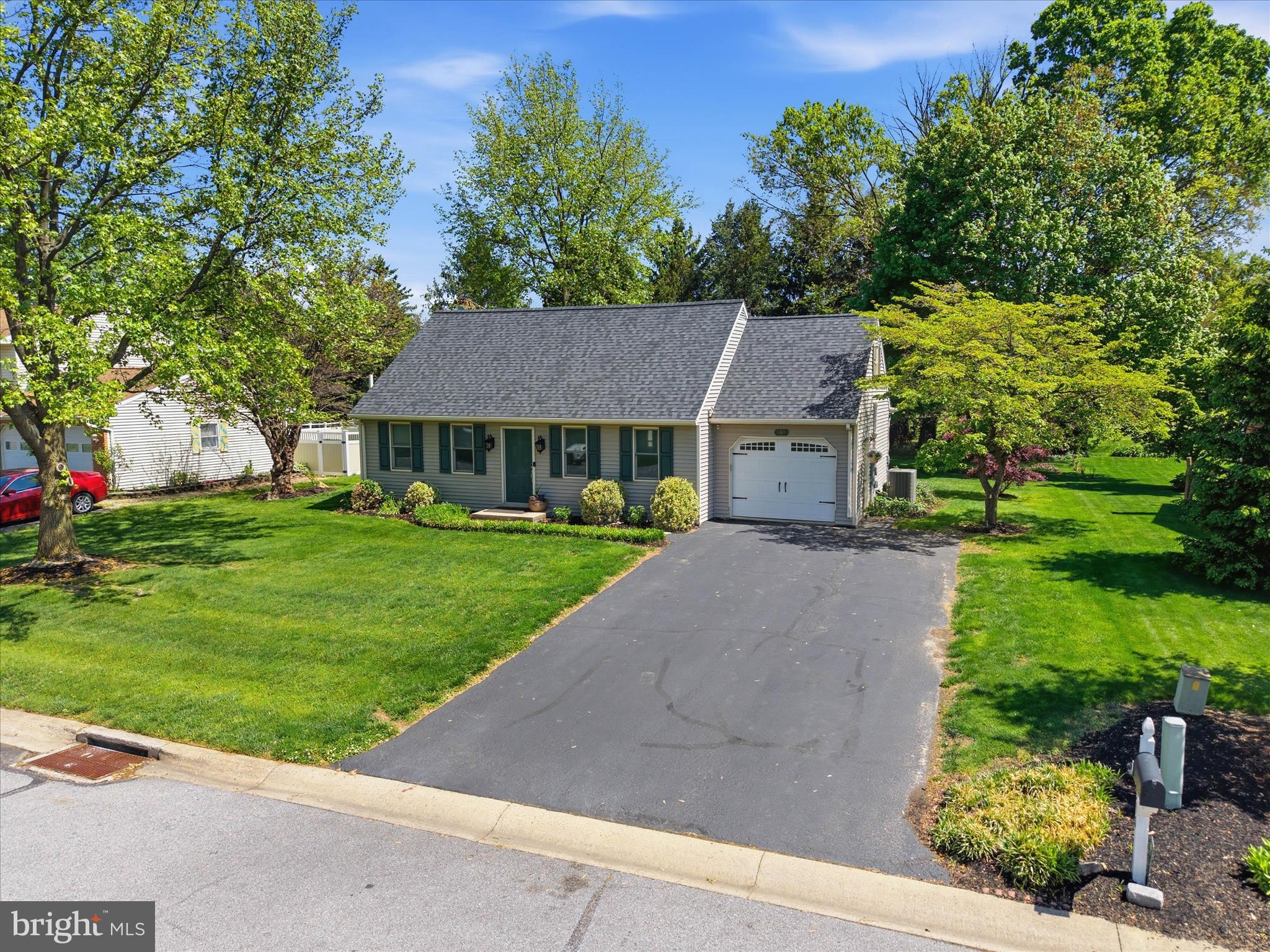 916 INDIAN SPRINGS DRIVE