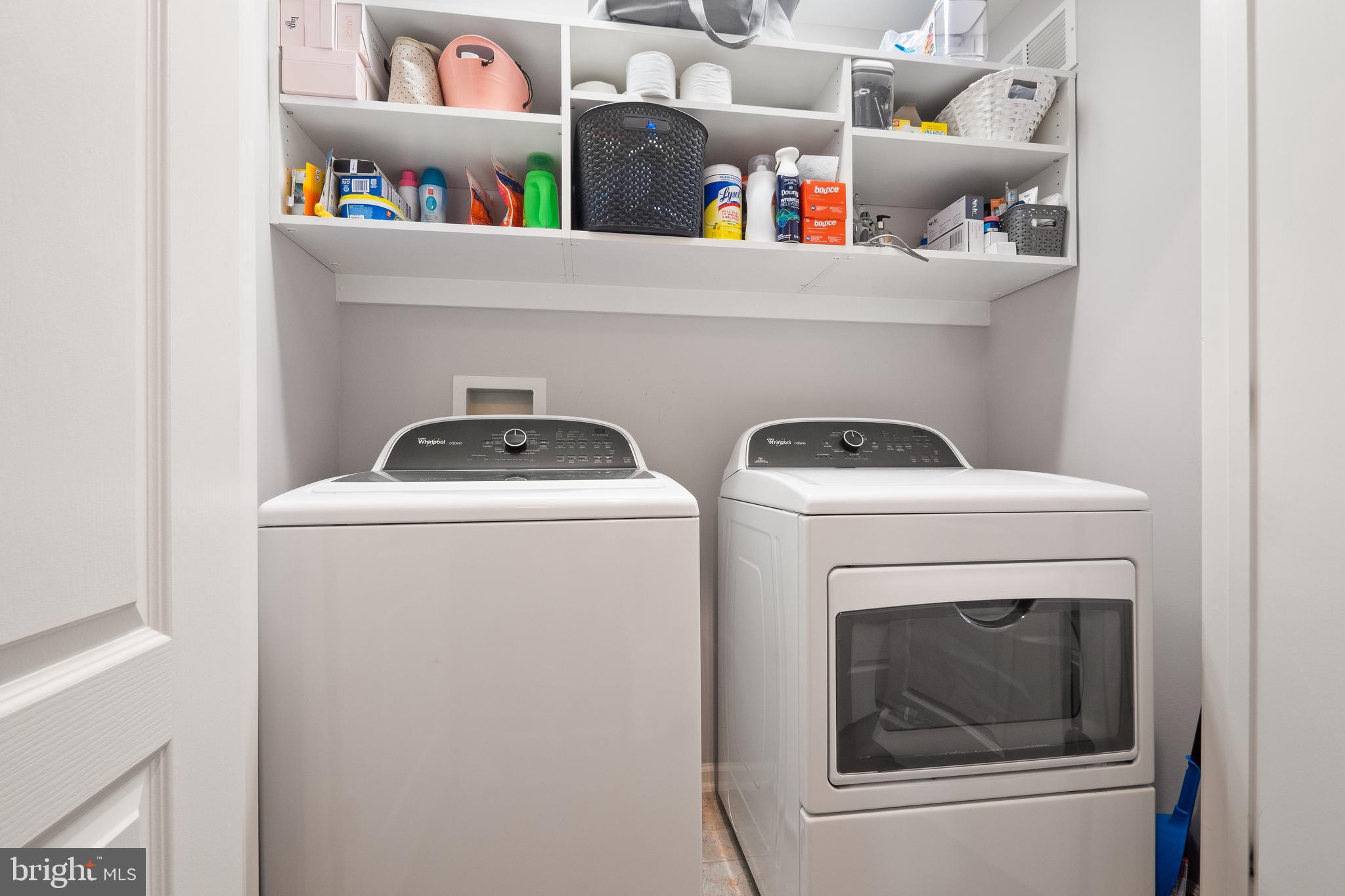 LOCUST POINT - Residential