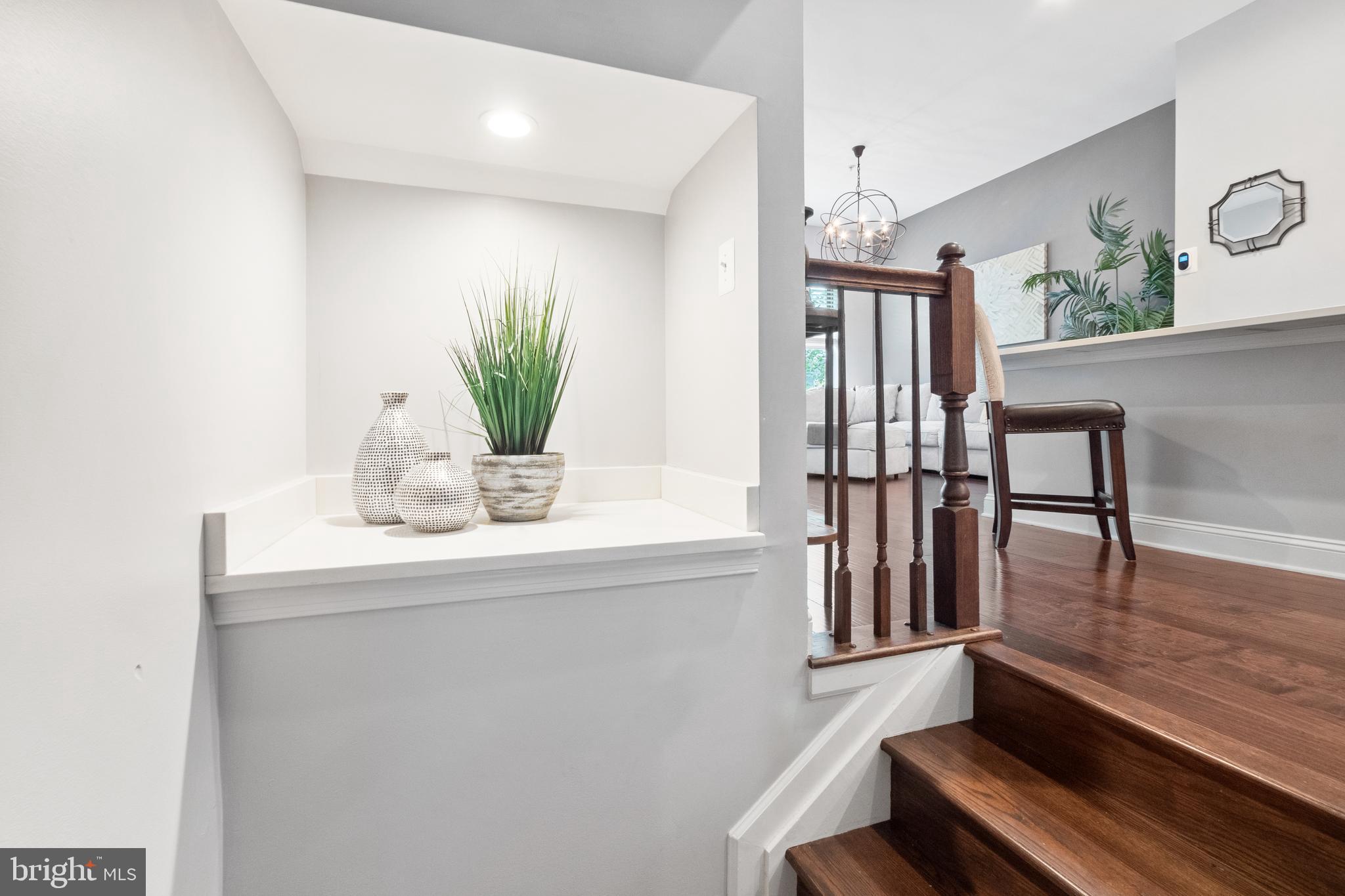 LOCUST POINT - Residential