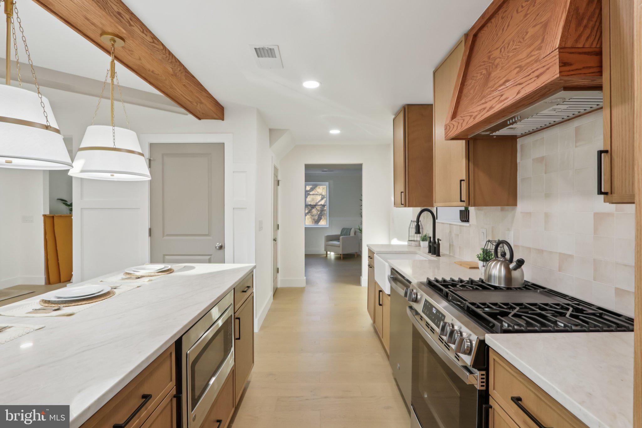 ELKINS PARK - Residential