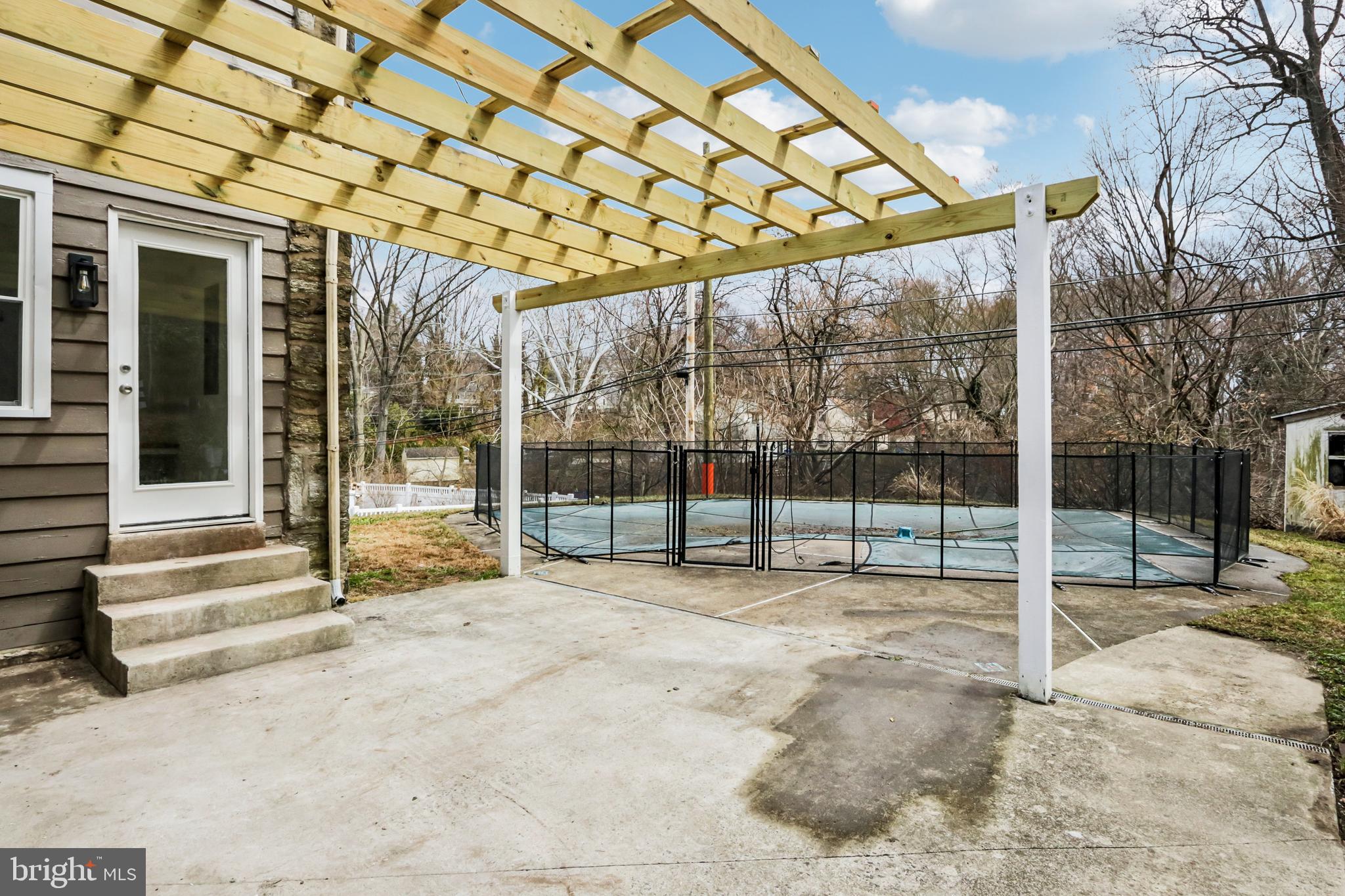 ELKINS PARK - Residential