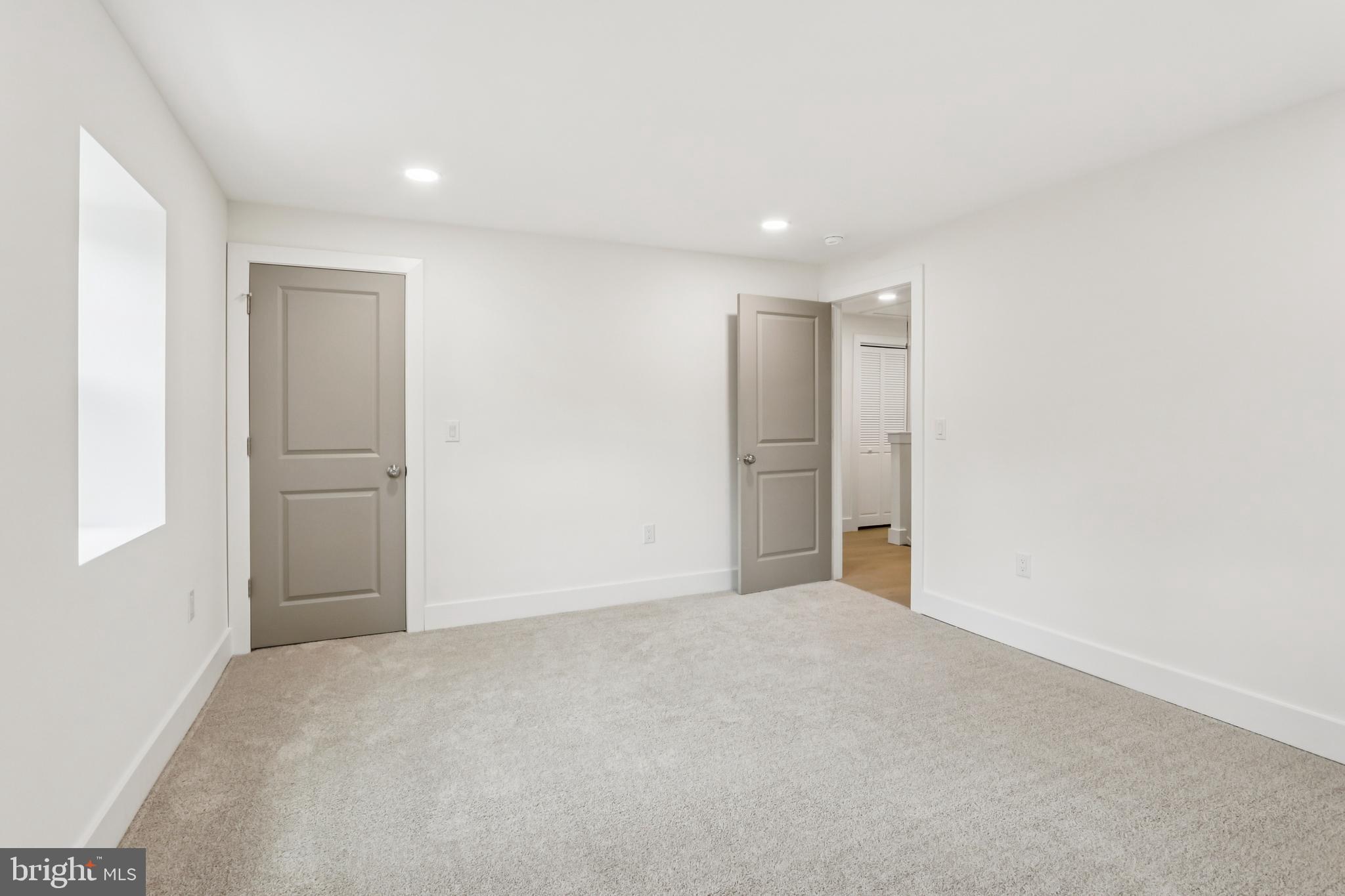 ELKINS PARK - Residential