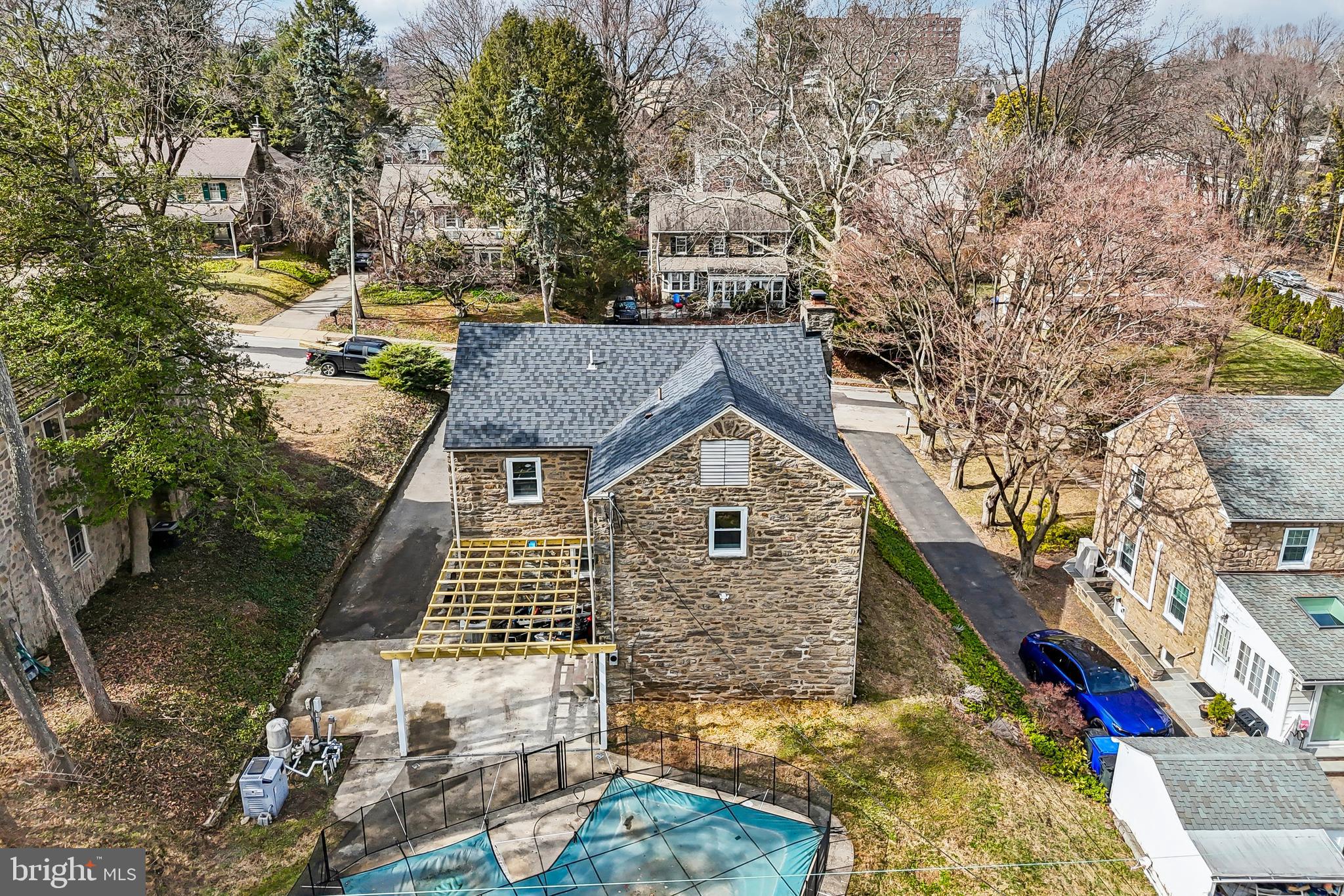 ELKINS PARK - Residential