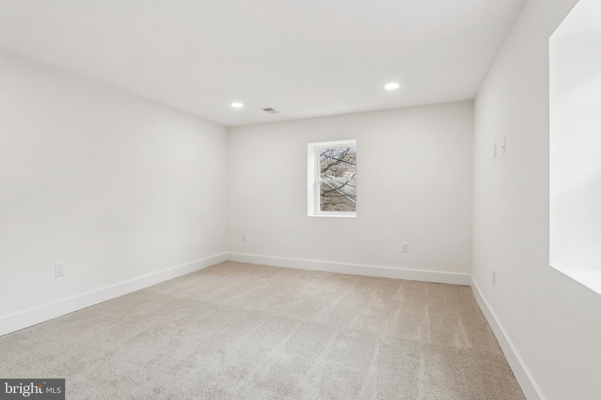 ELKINS PARK - Residential