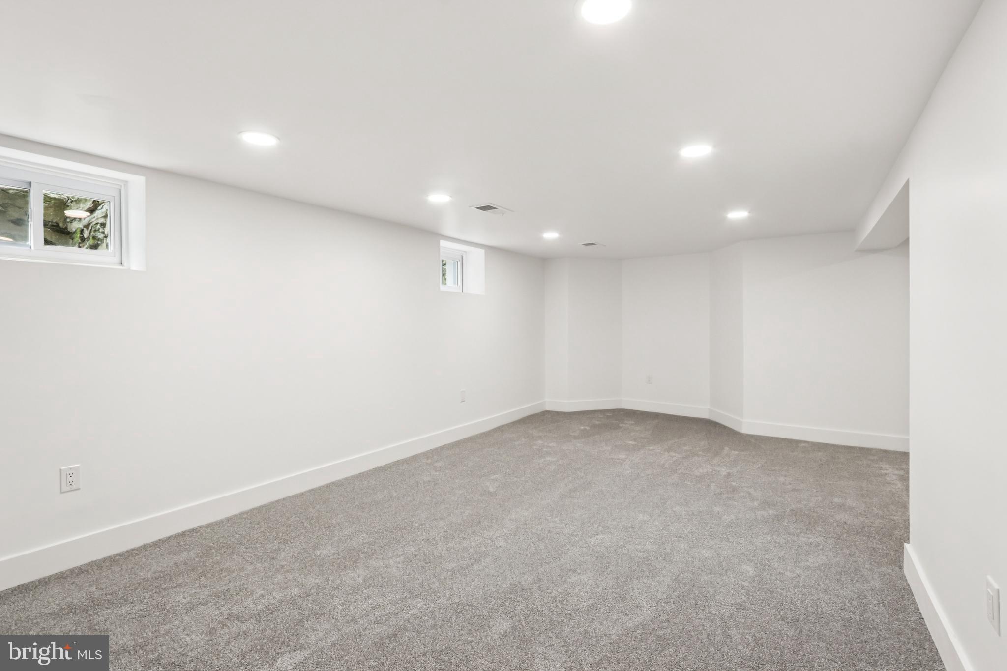 ELKINS PARK - Residential