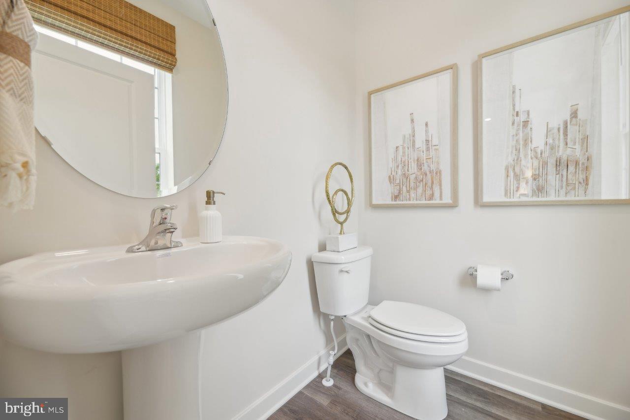 PINEGROVE - Residential