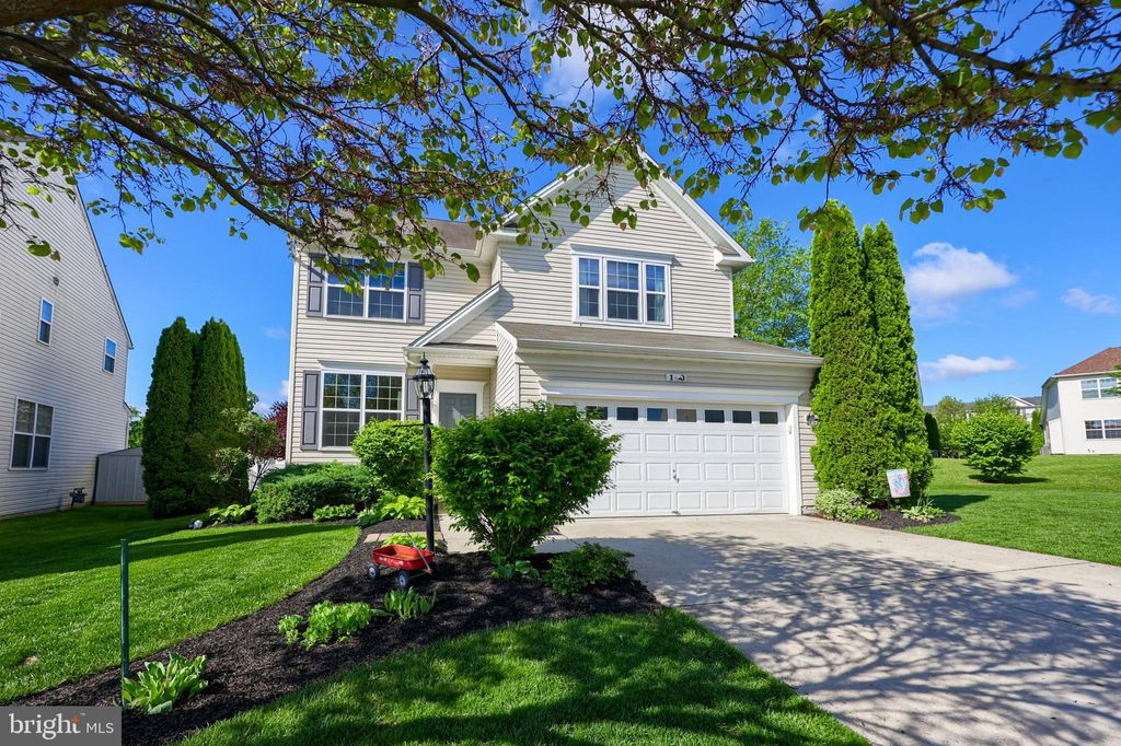 Photo of 10 Descartes Drive, LANCASTER, PA 17603 (MLS # PALA2069656)