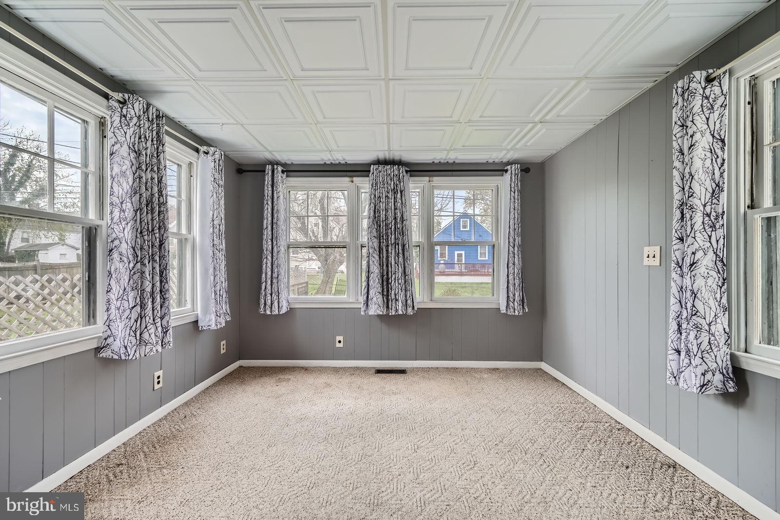 PARKVILLE - Residential